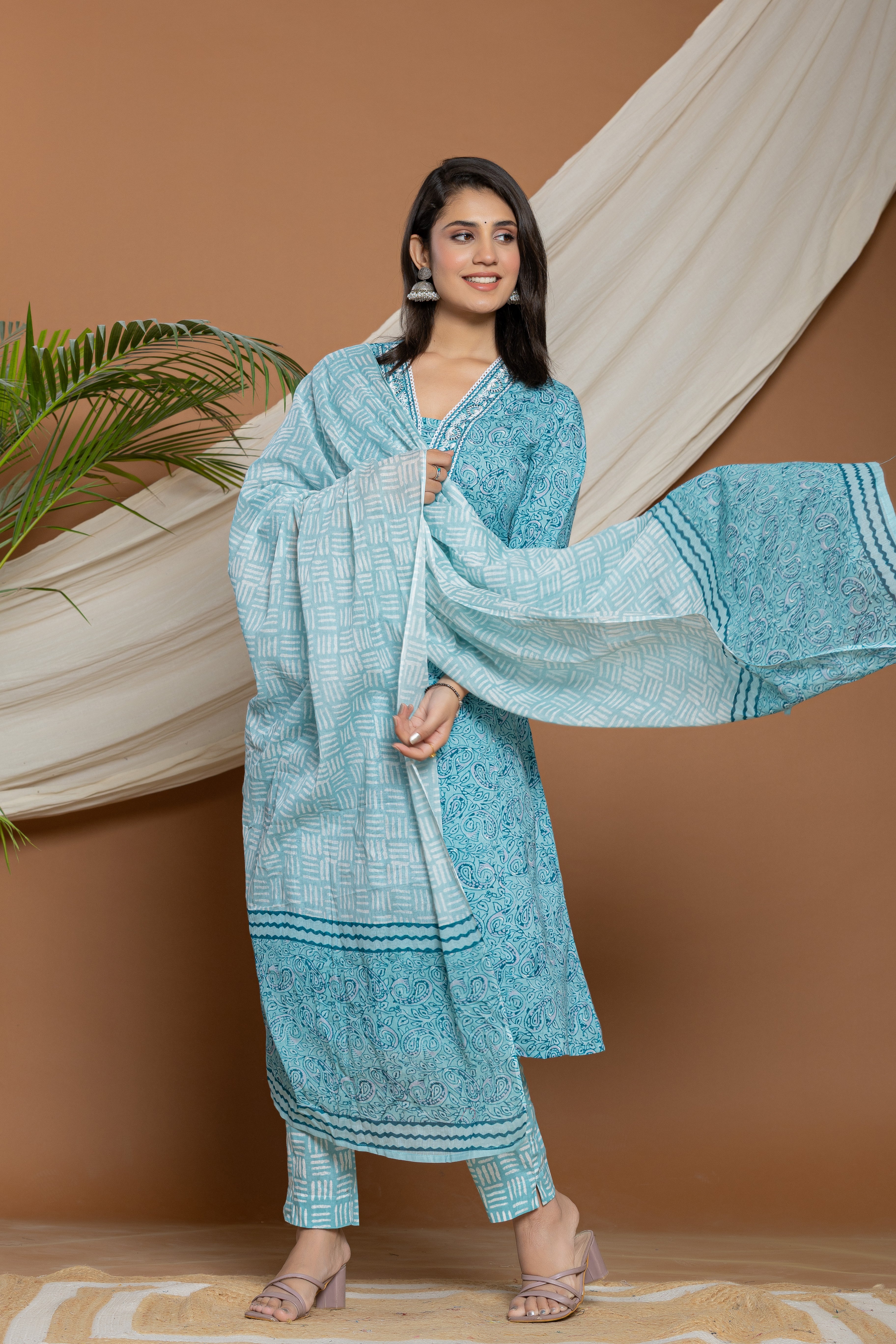 Blue Printed Cotton Kurta With White Embroidered Detailing