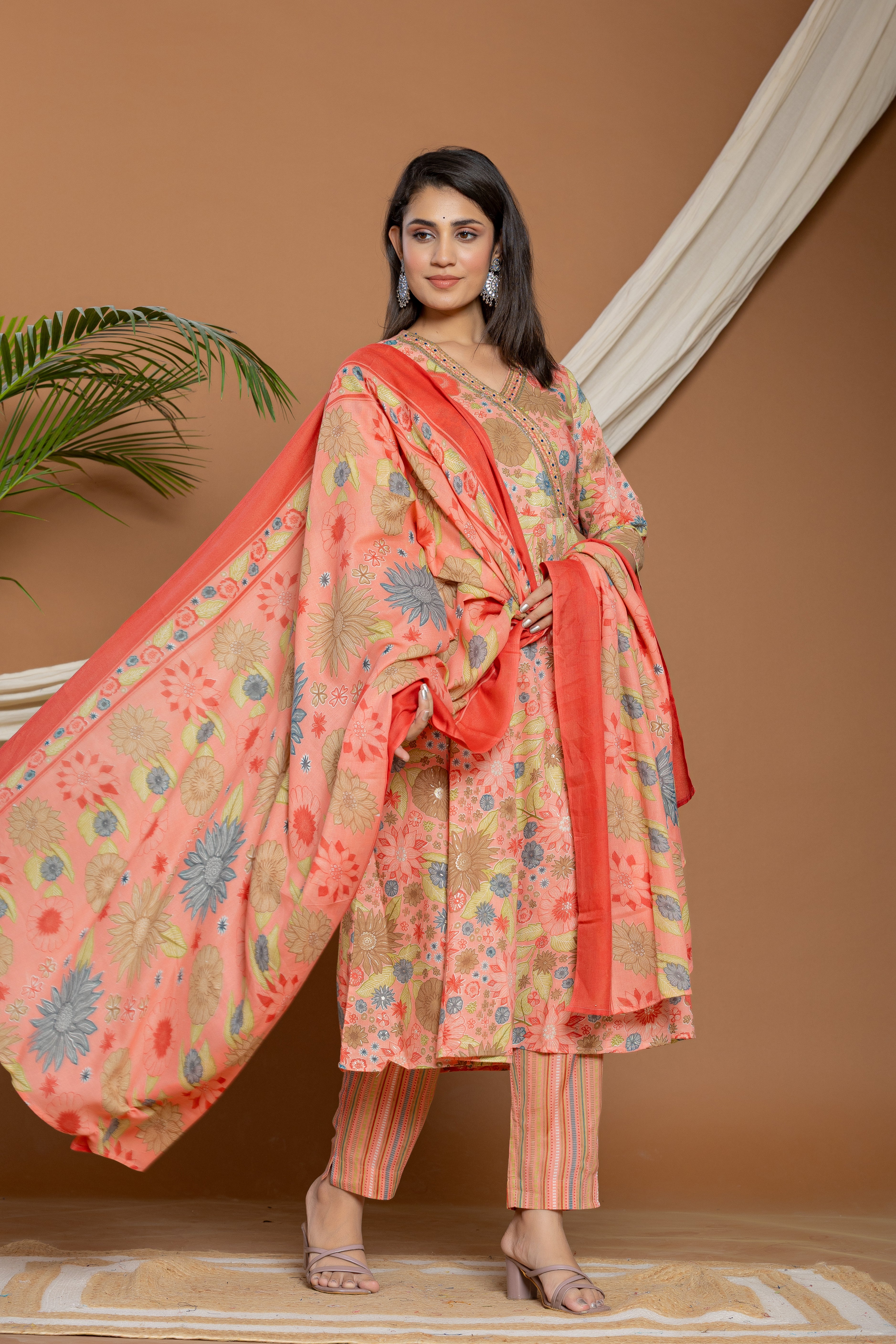 Ladies Peach Floral Printed 3 Pcs Set
