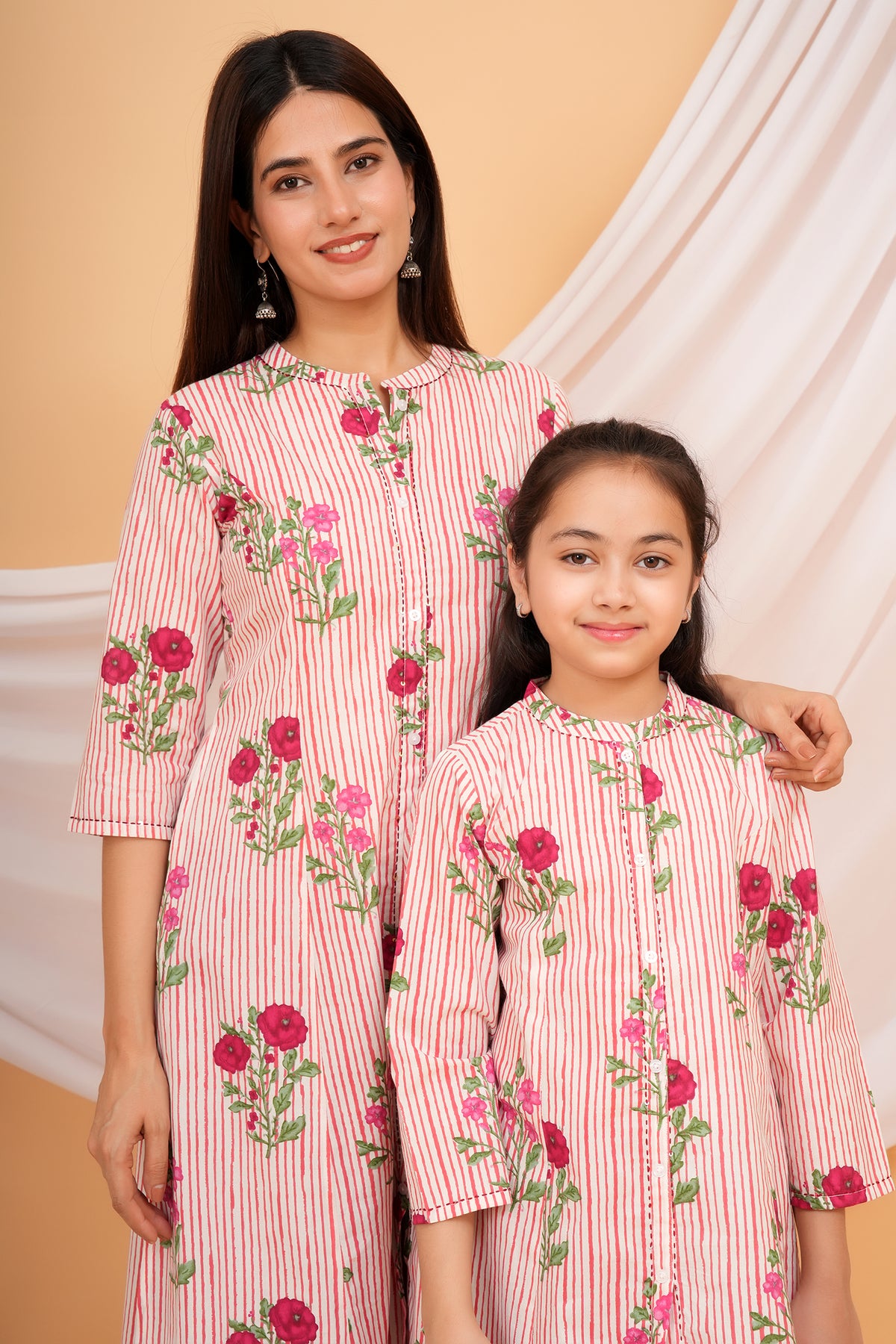 Rose Motif Vertical Striped Printed Straight-cut Cotton Kurti For Mother
