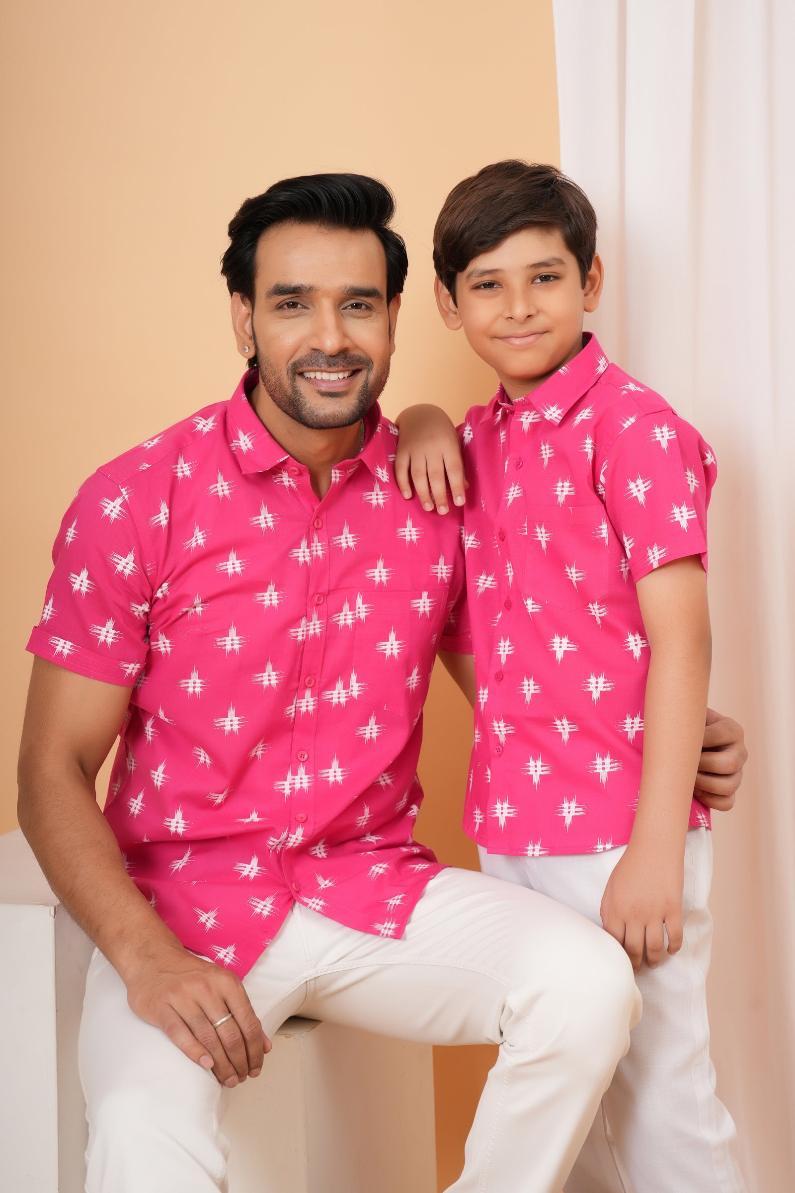 Pink Motif Printed Cotton Baap Beta Duo Shirt