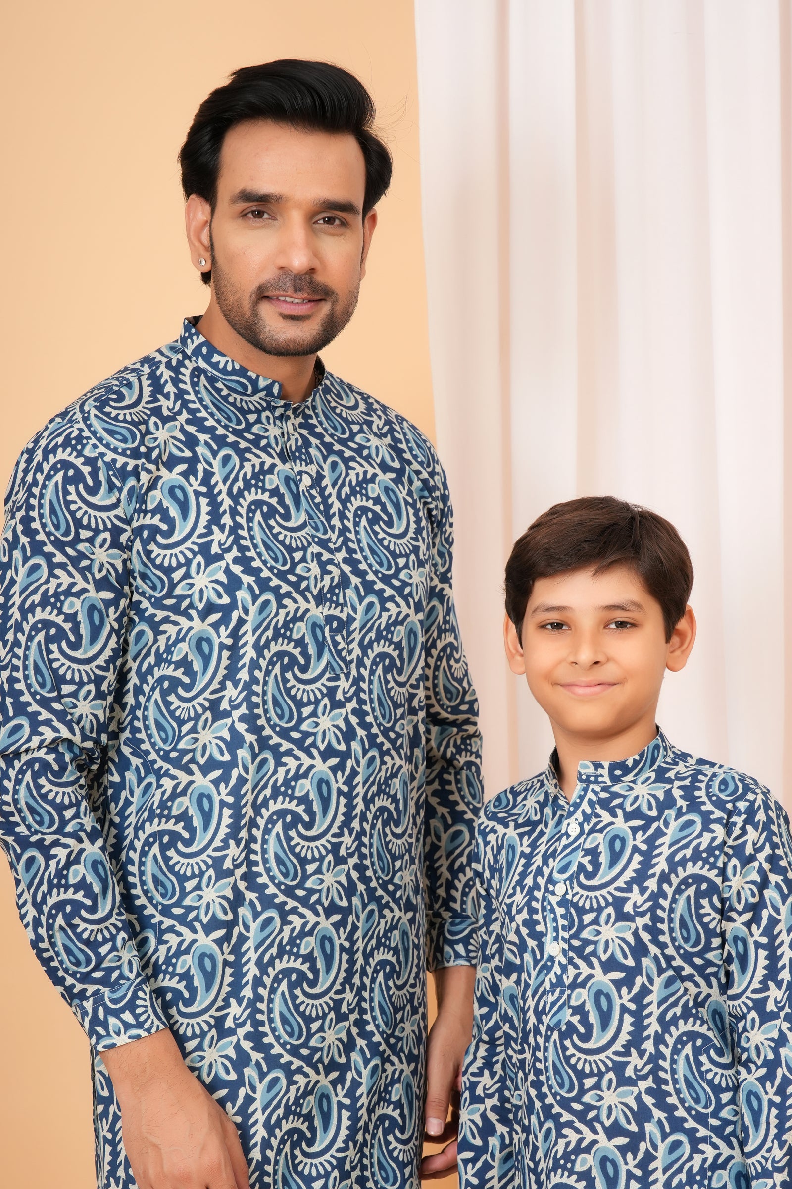 Traditional Paisley Print Ethnic Cotton Kurta for Baap Beta Duo - Royal Blue