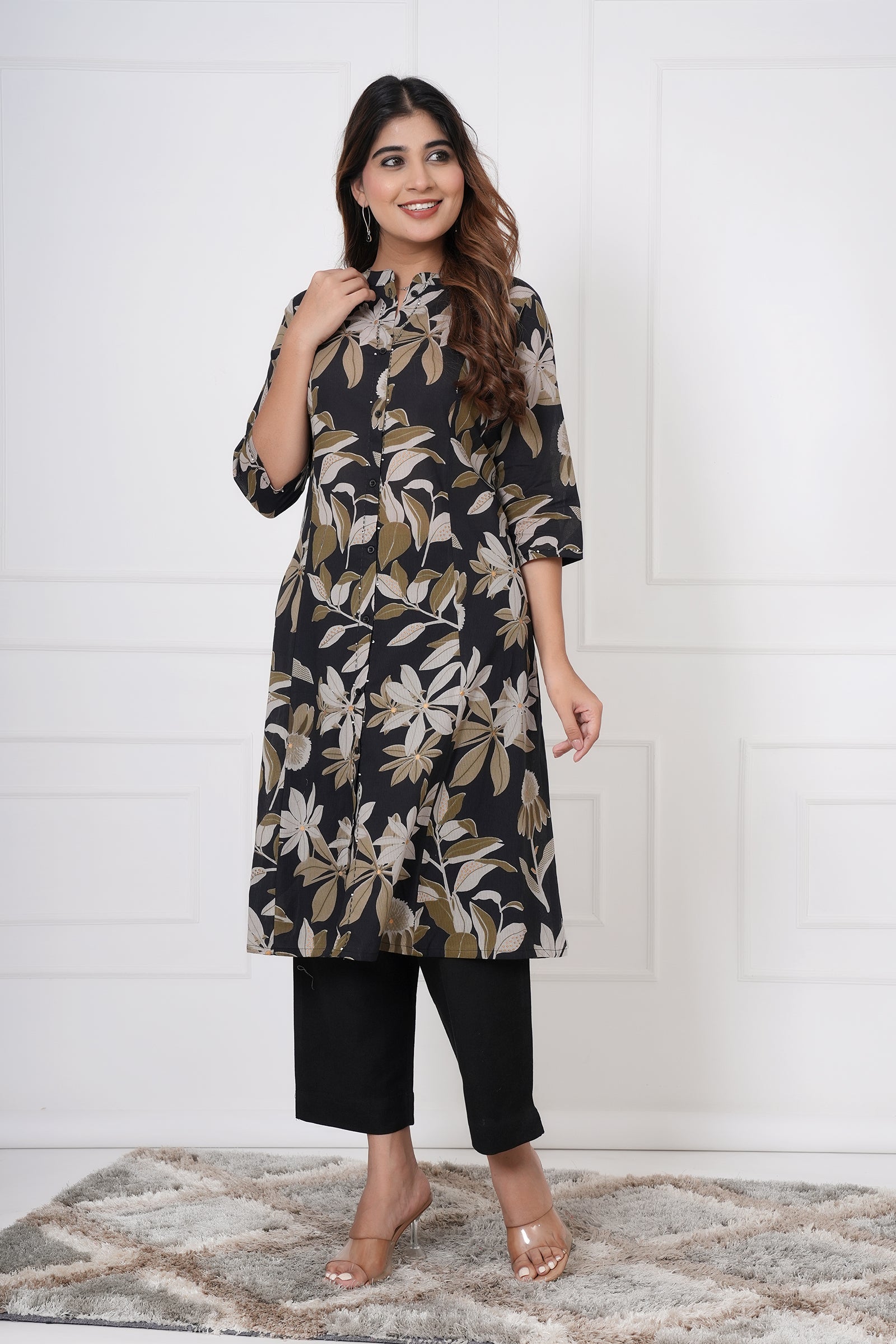 Black Floral Printed Women Cotton Kurti