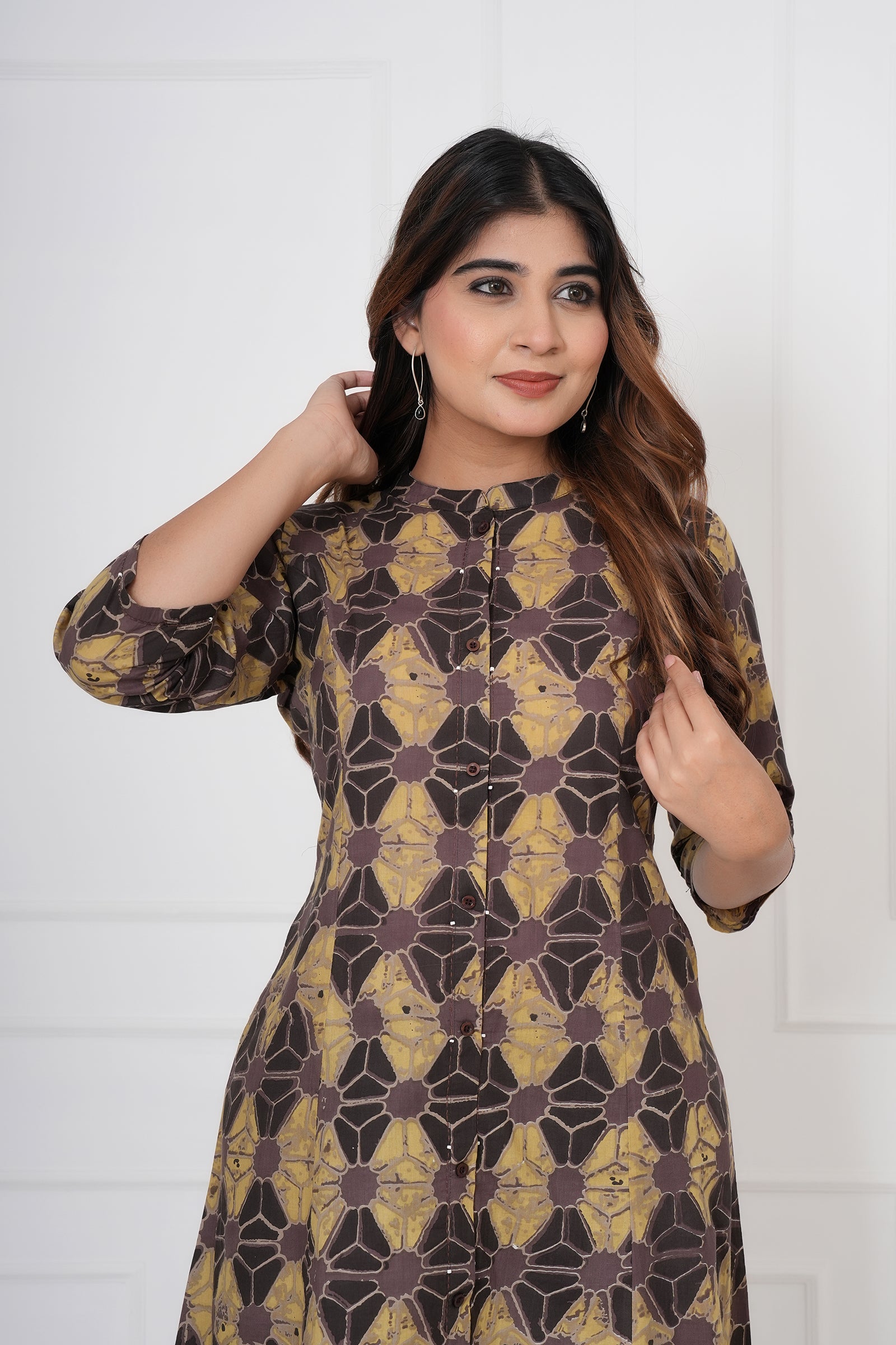 Traditional Geometric Pattern Ladies Kurti
