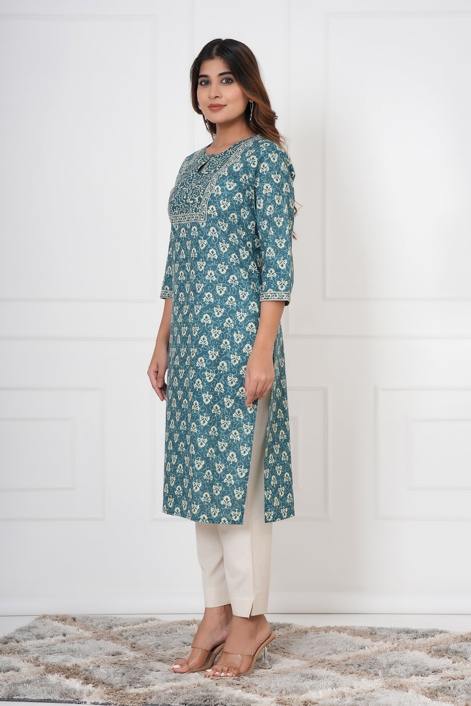 Traditional Bagru Hand Block Printed Kurti (Seaweed, Floral)
