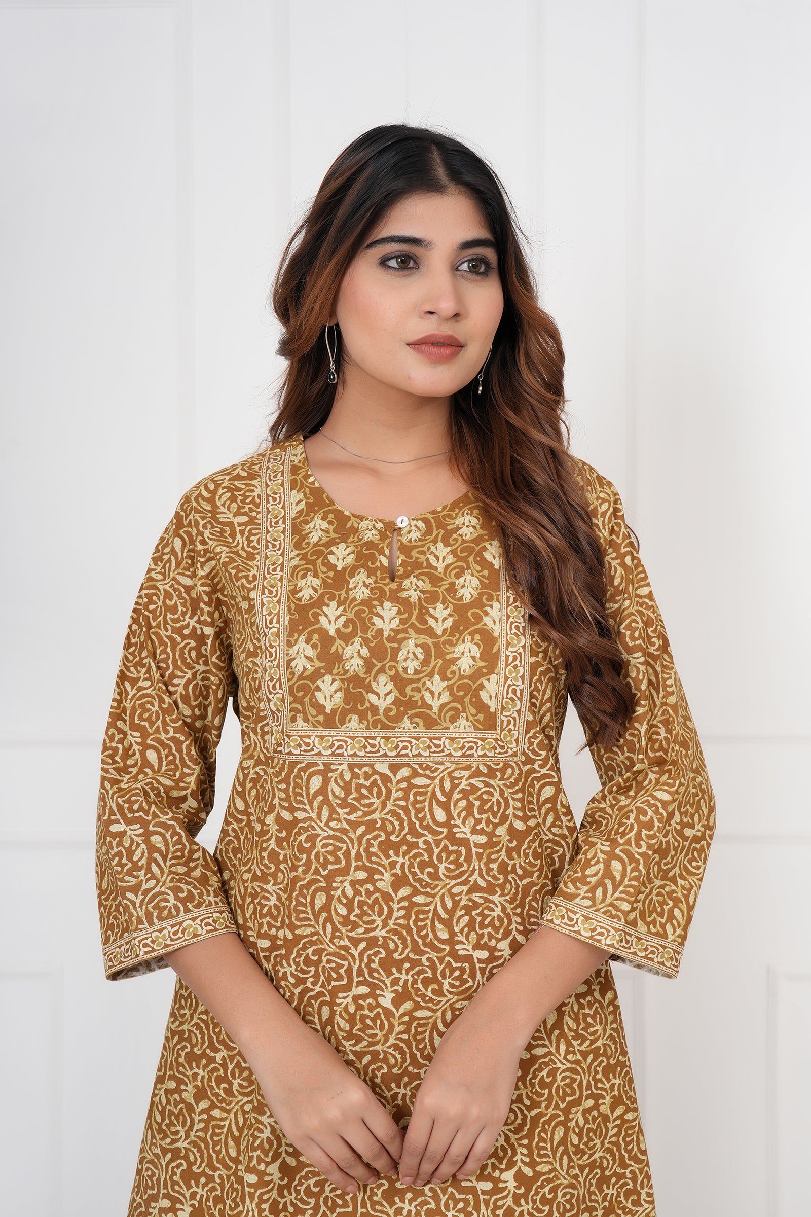 Traditional Bagru Hand Block Printed Kurti (Yellow, Geometry)