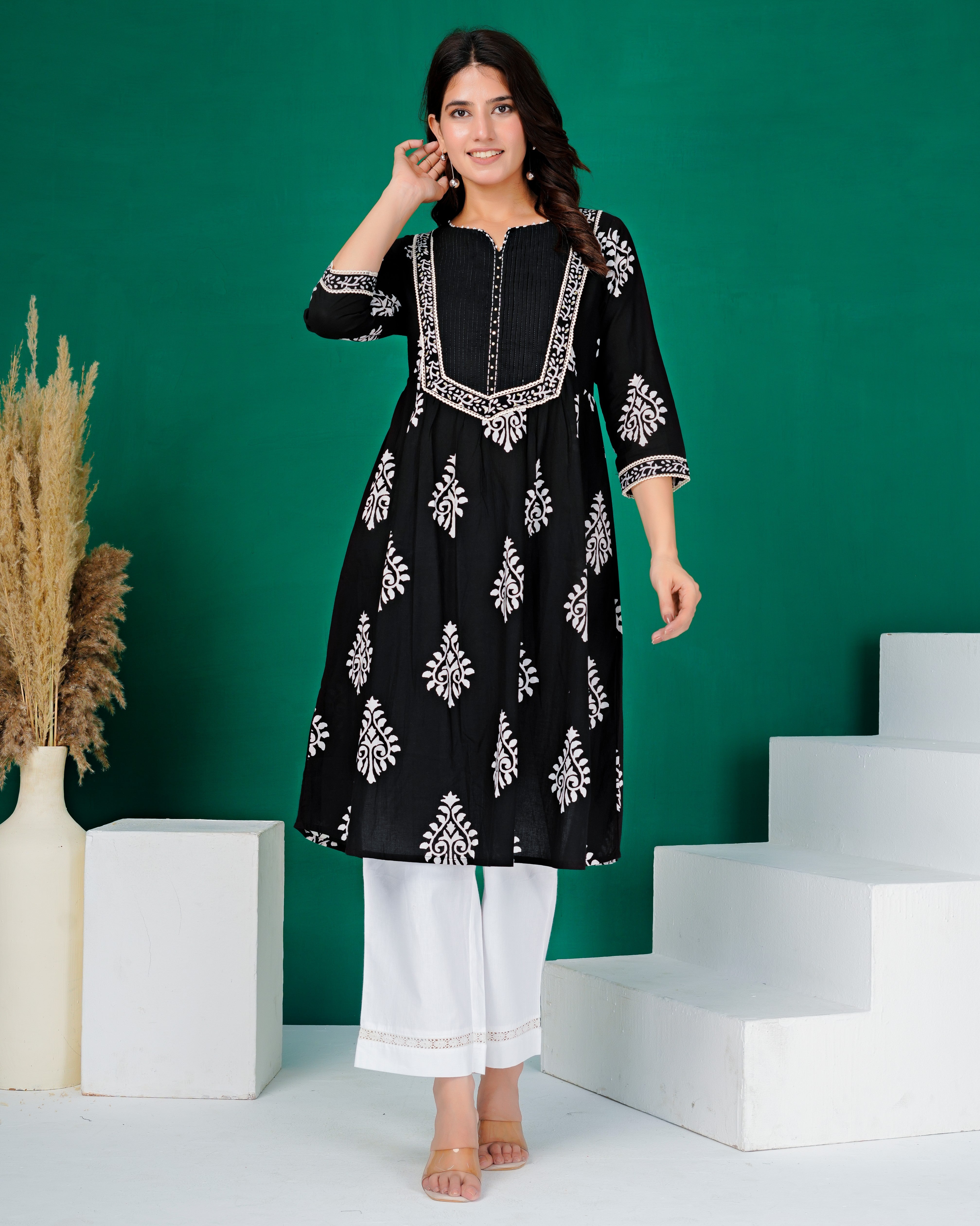 Black Printed Ethnic Kurta With White Embroidered Motifs