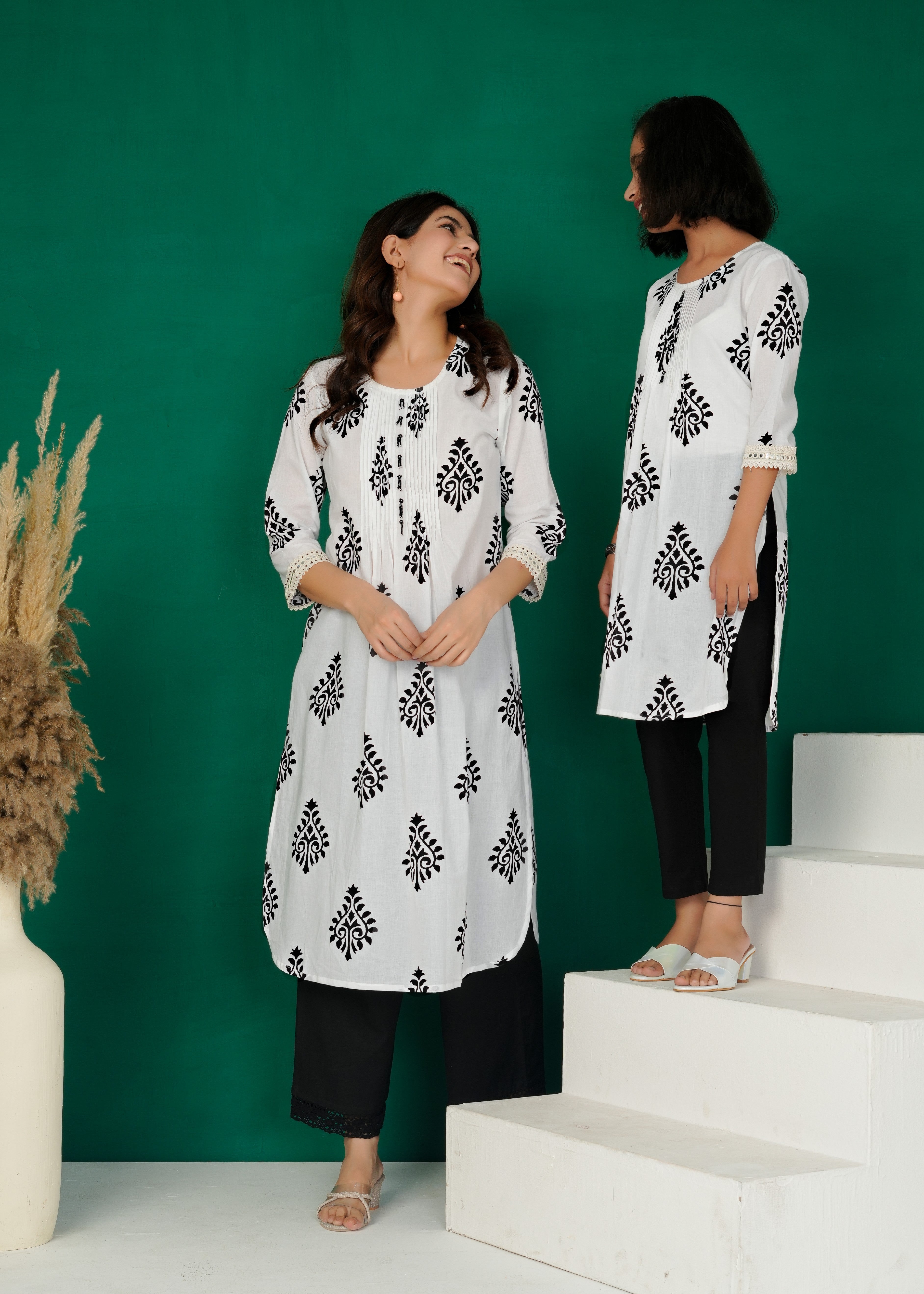 White Cotton Kurta With Black Floral Printing