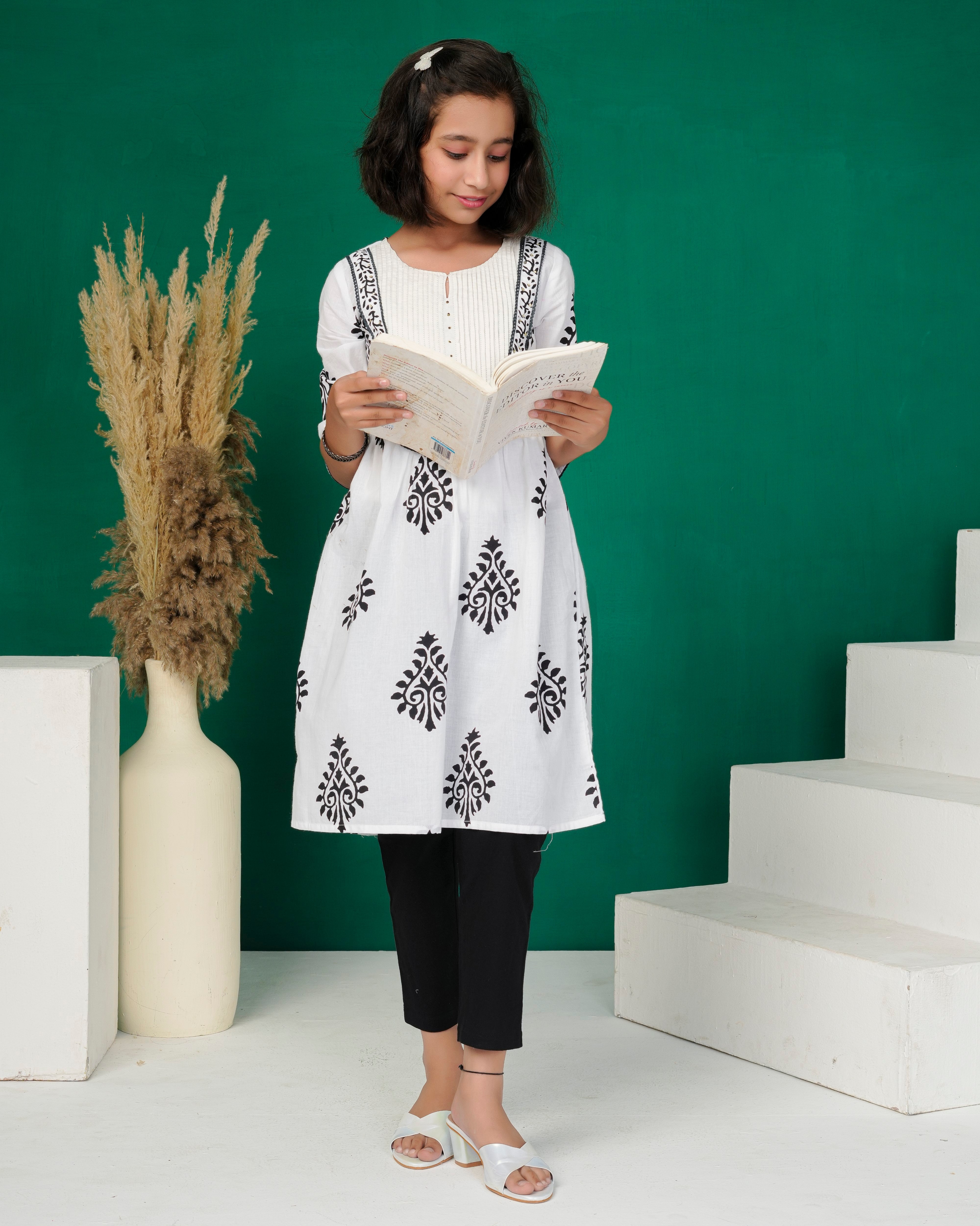White Hand-Block Patch Yoke Cotton Kurti