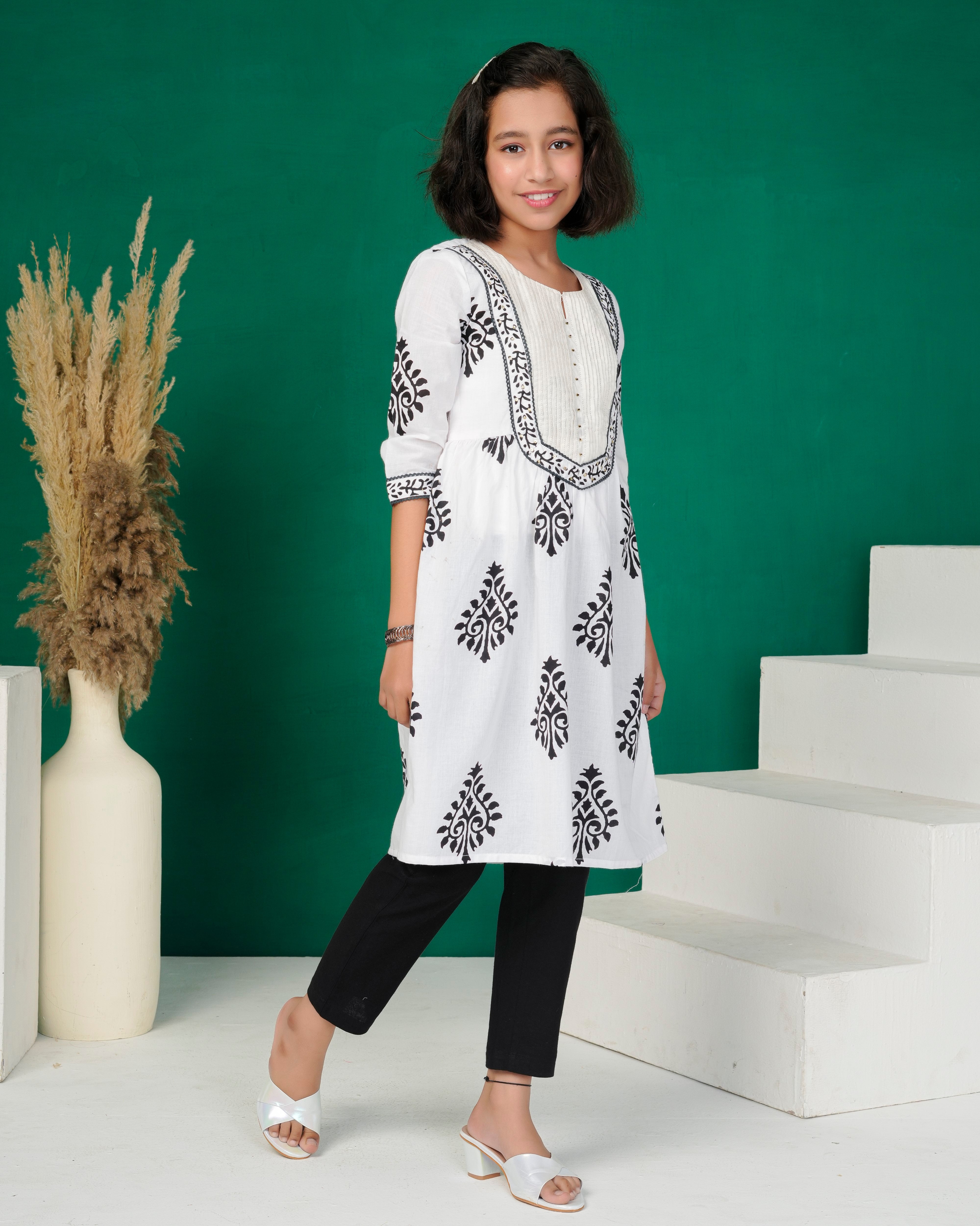 White Hand-Block Patch Yoke Cotton Kurti