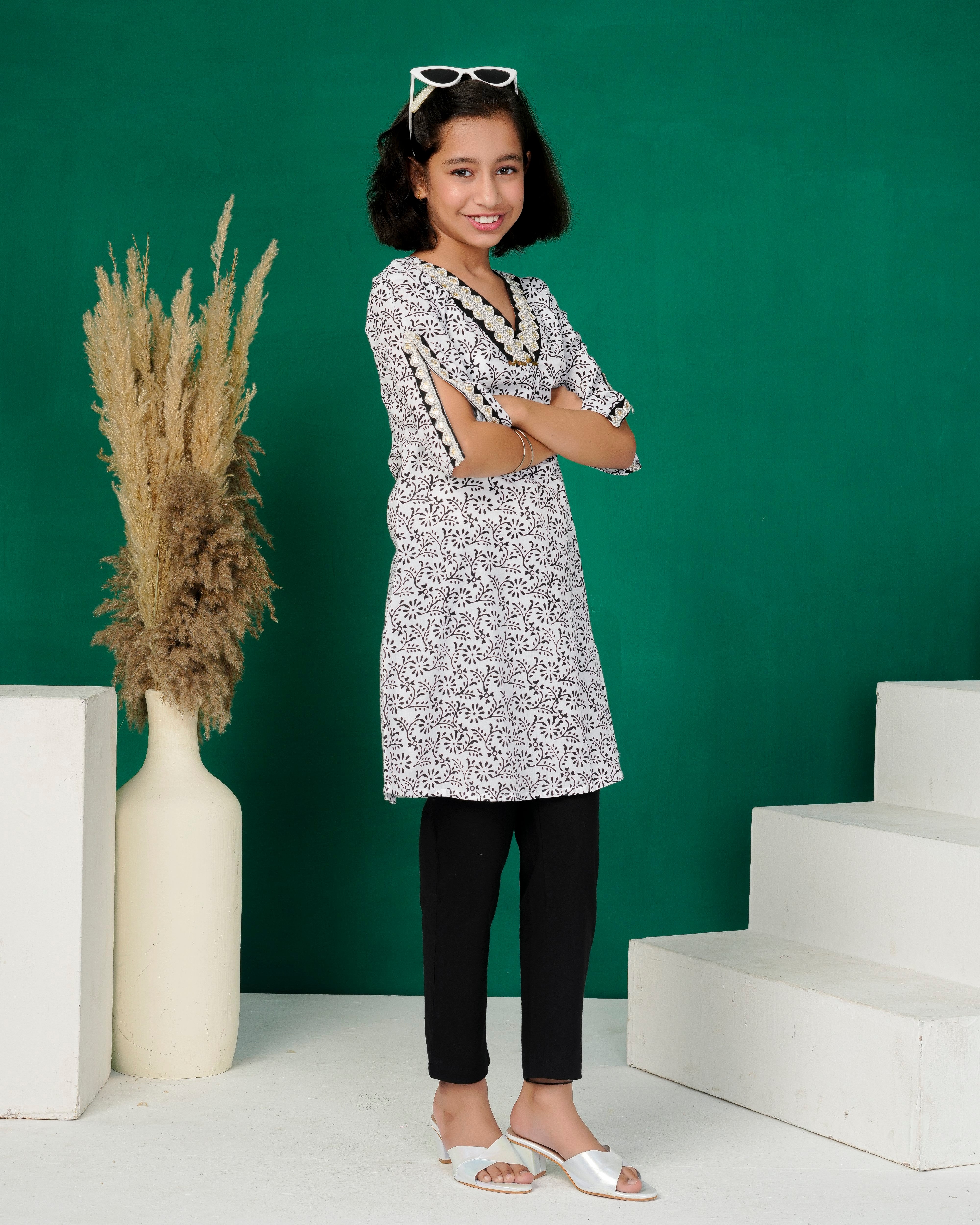 White Black Speckle Straight Cut Cotton Kurti
