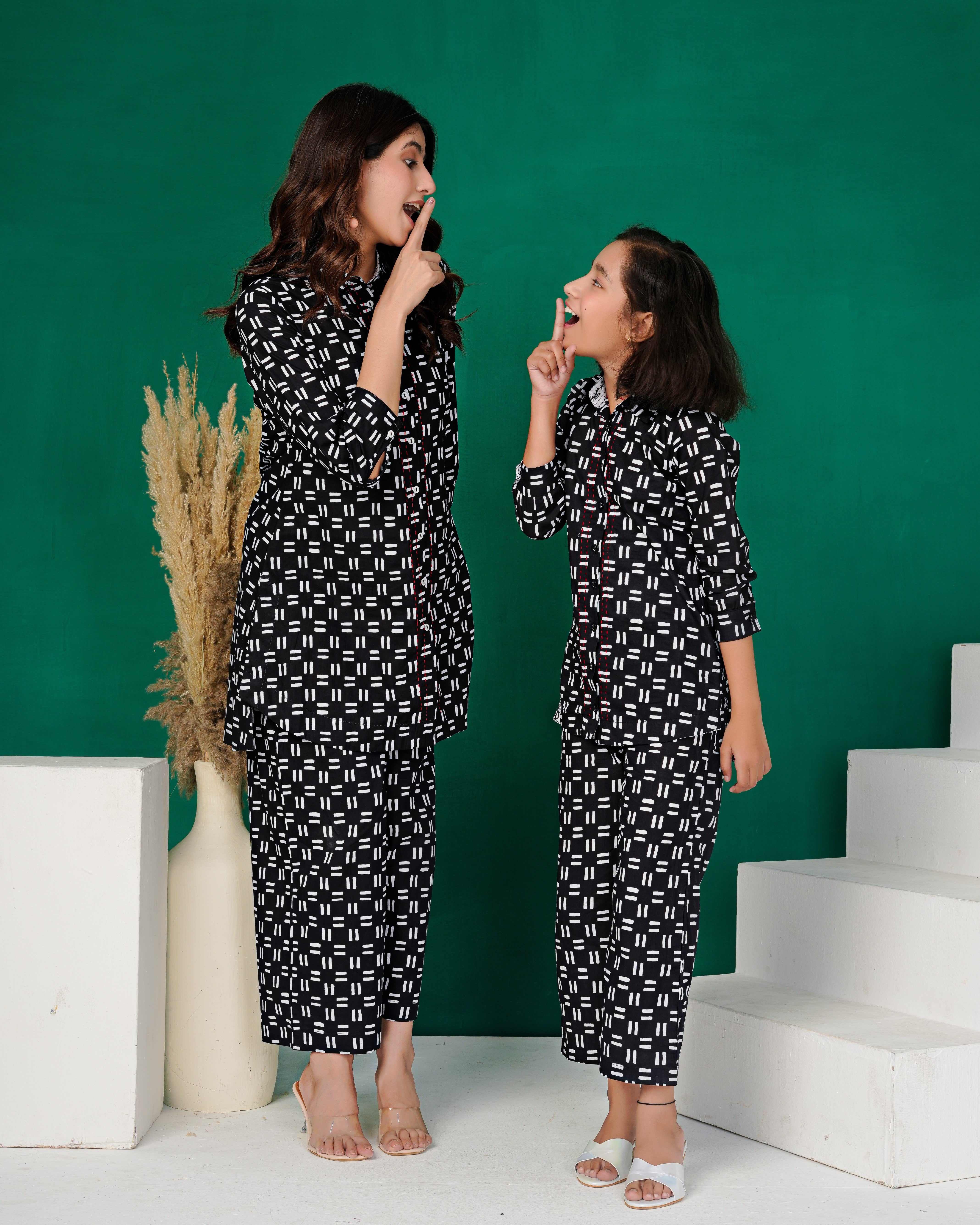 Black Cross-Weave Geometric Print Cotton Co-ords