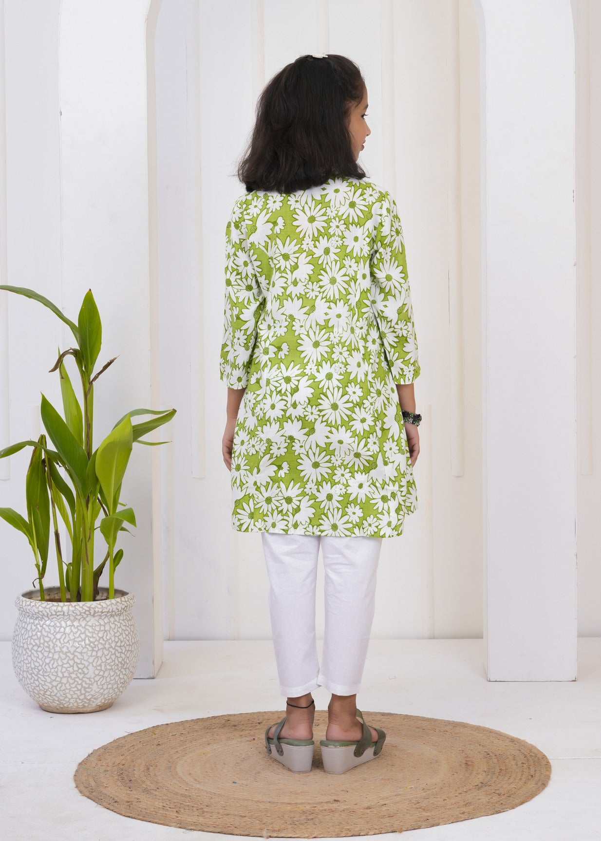 Green With White Floral Print Cotton Kurti