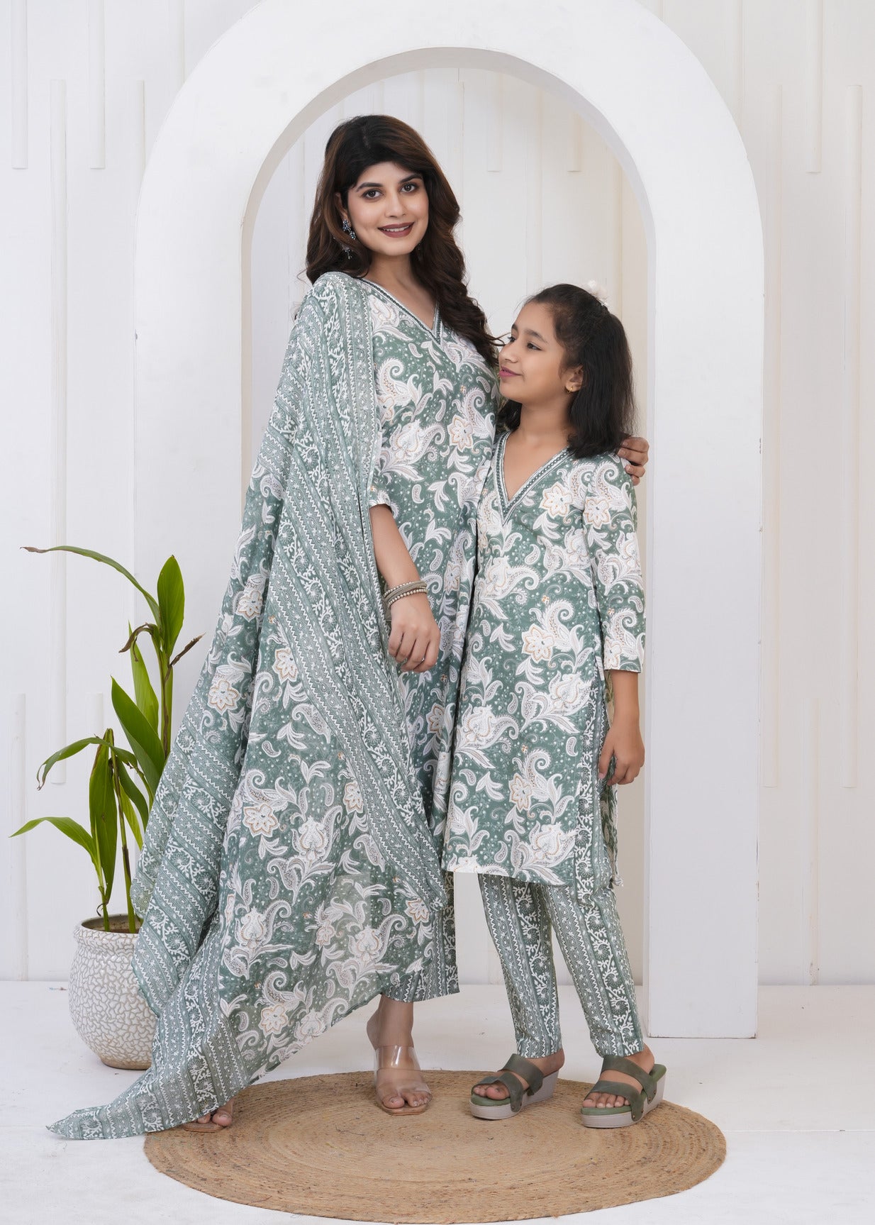 Green With White Floral Printed Cotton Suit Set