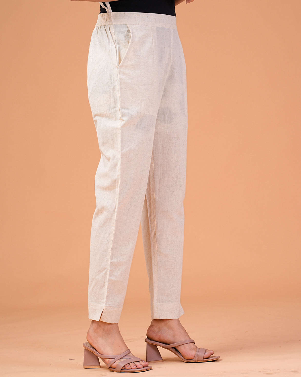 Off-White Cotton Regular Fit Straight Pant