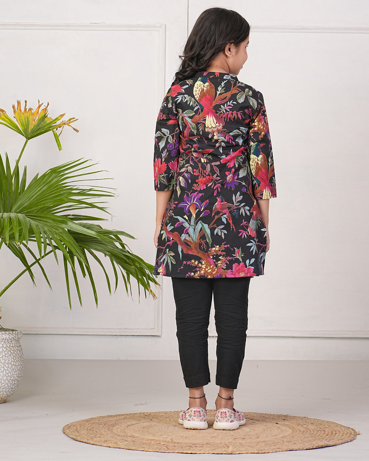 Black Embellished Floral Print Cotton Kurti - 30067