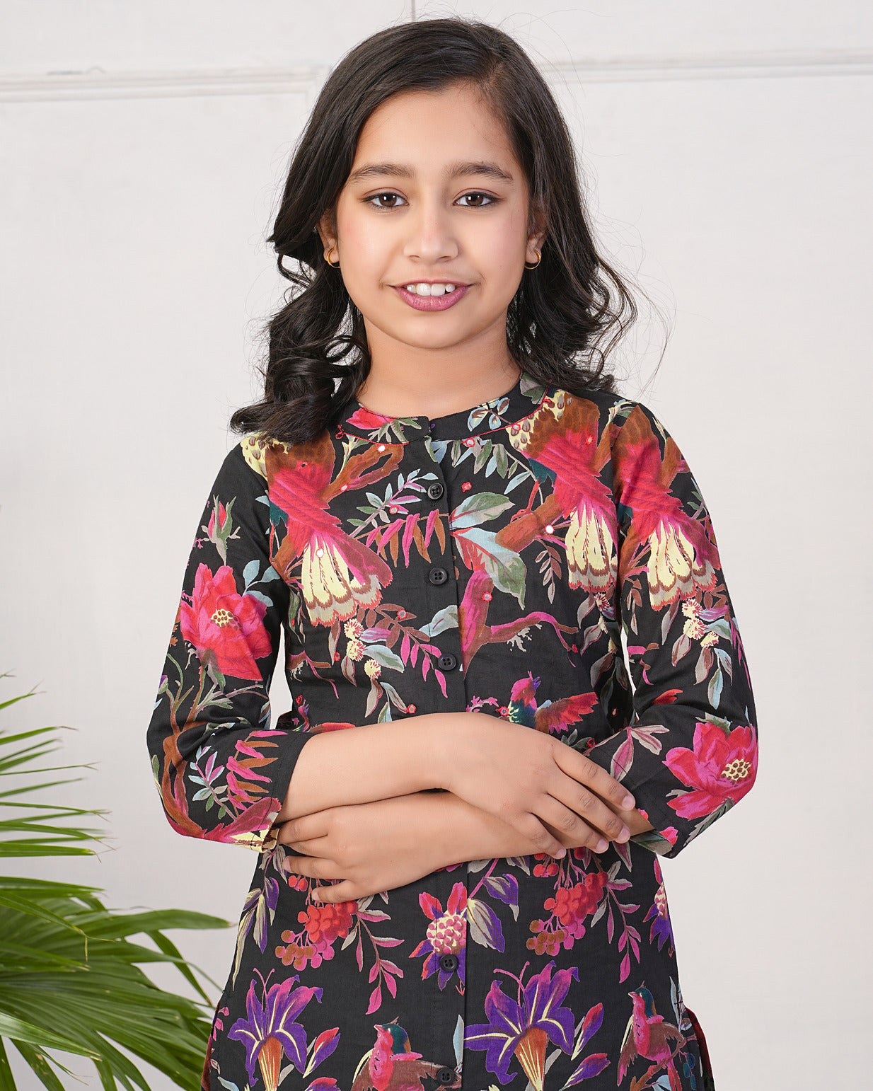 Black Embellished Floral Print Cotton Kurti - 30067