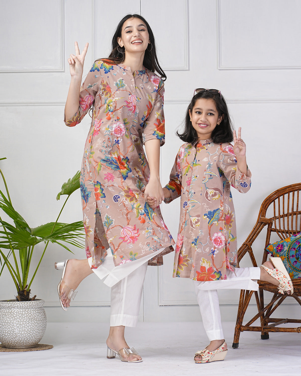 Dusty Pink Printed With Threadwork Neckline Cotton Kurti