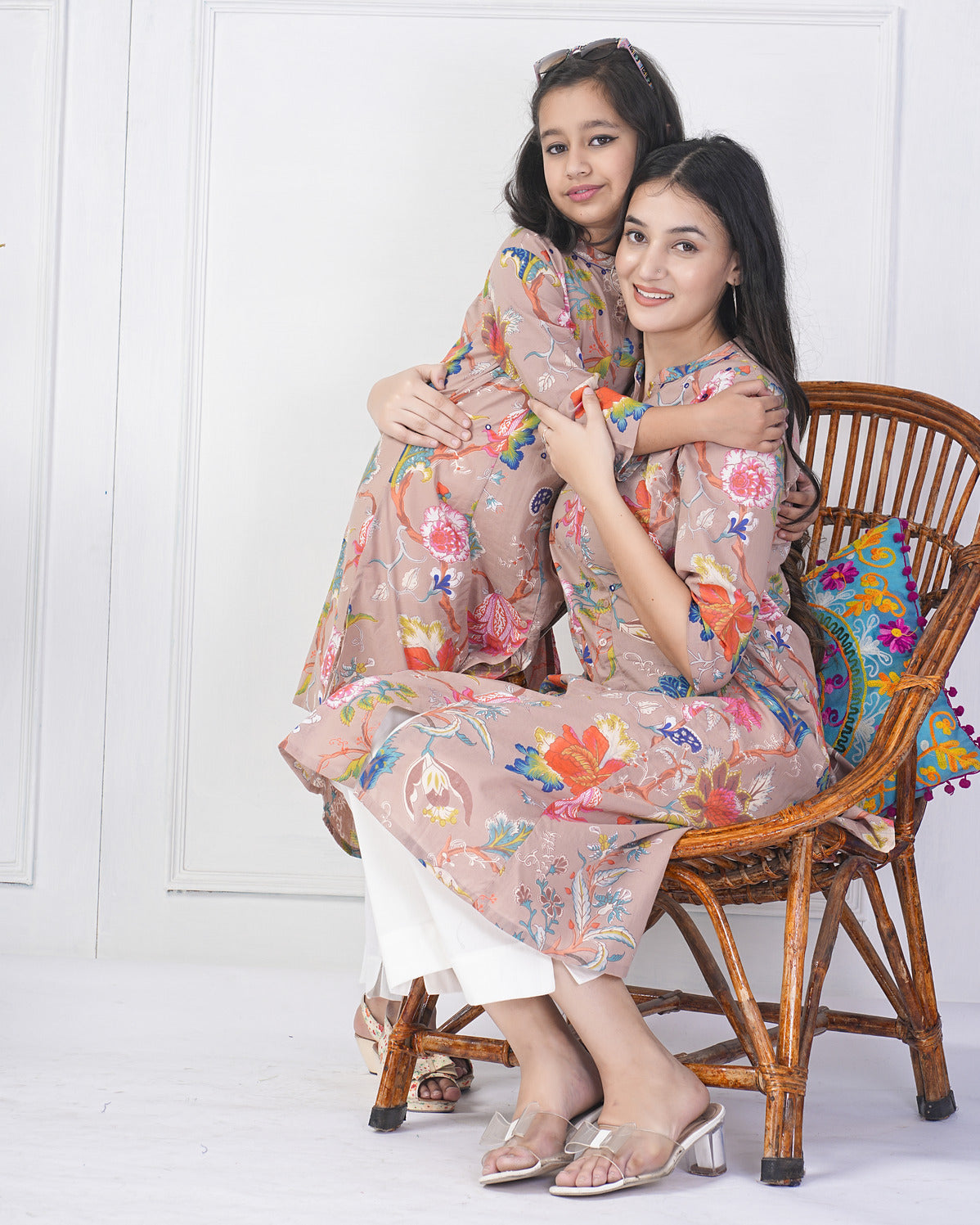 Dusty Pink Printed With Threadwork Neckline Cotton Kurti