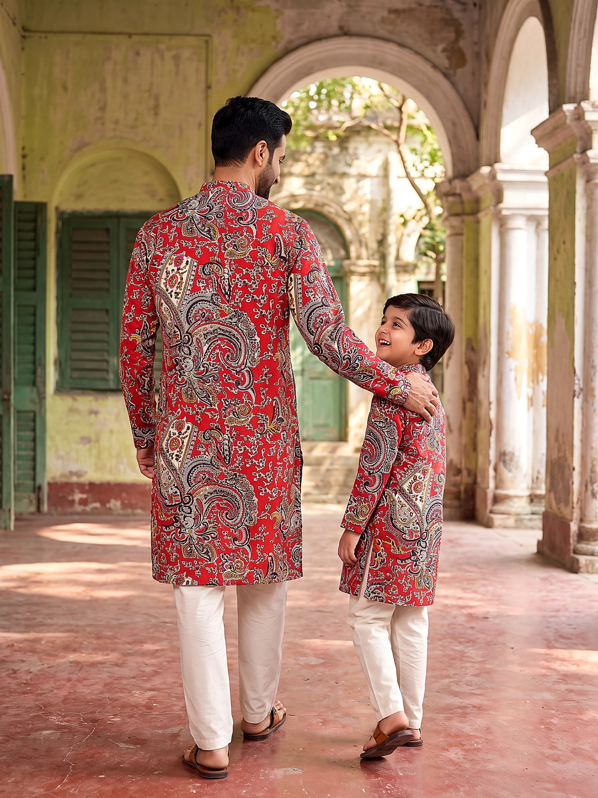 Baap Beta Red Paisley kurta - back view