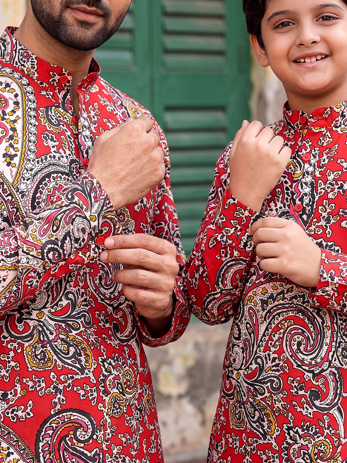 Baap Beta Red Paisley kurta - cuff detail