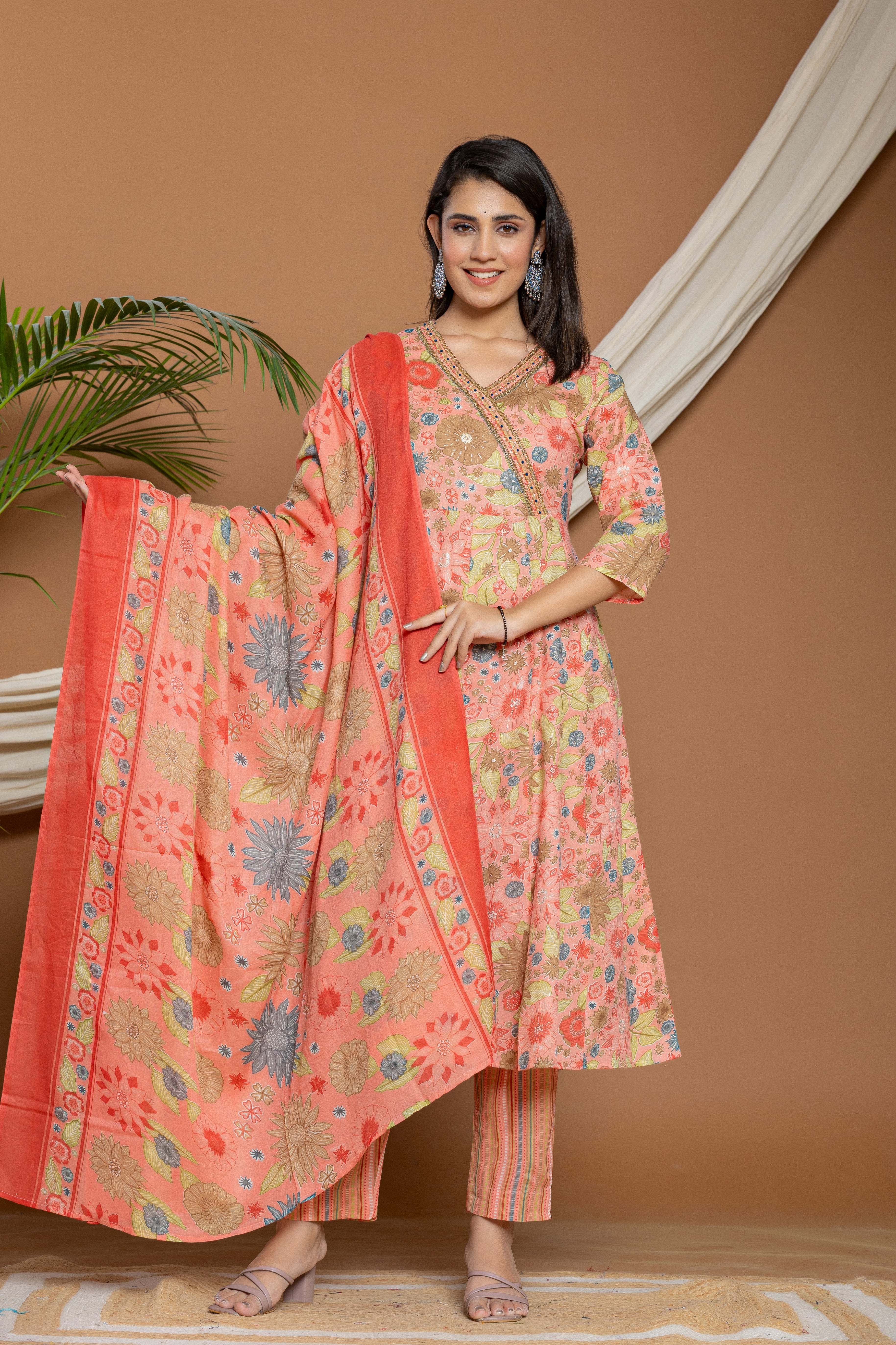 Ladies Peach Floral Printed 3 Pcs Set
