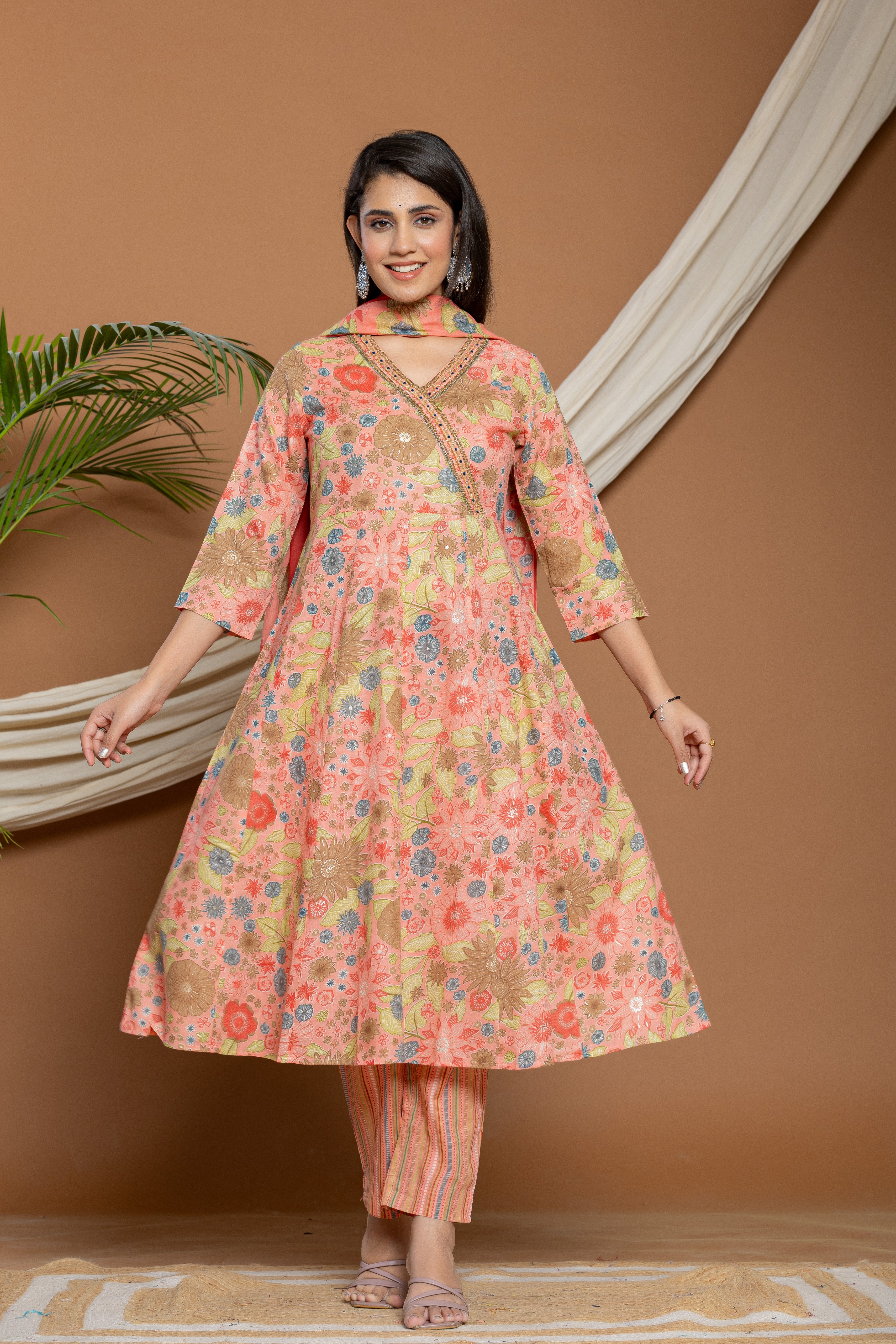 Ladies Peach Floral Printed 3 Pcs Set