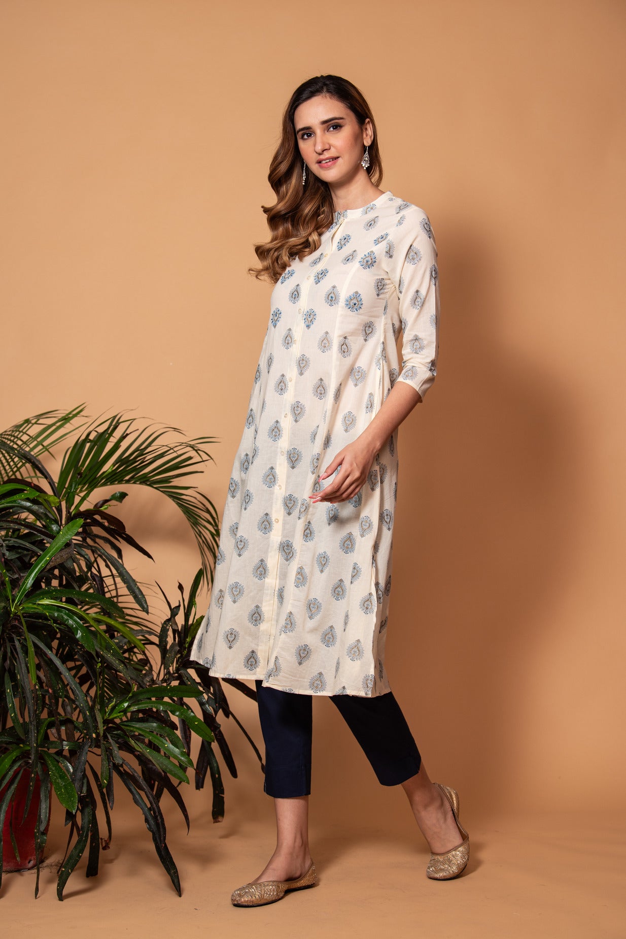 Off-white with Blue Floral Printed Cotton Kurta