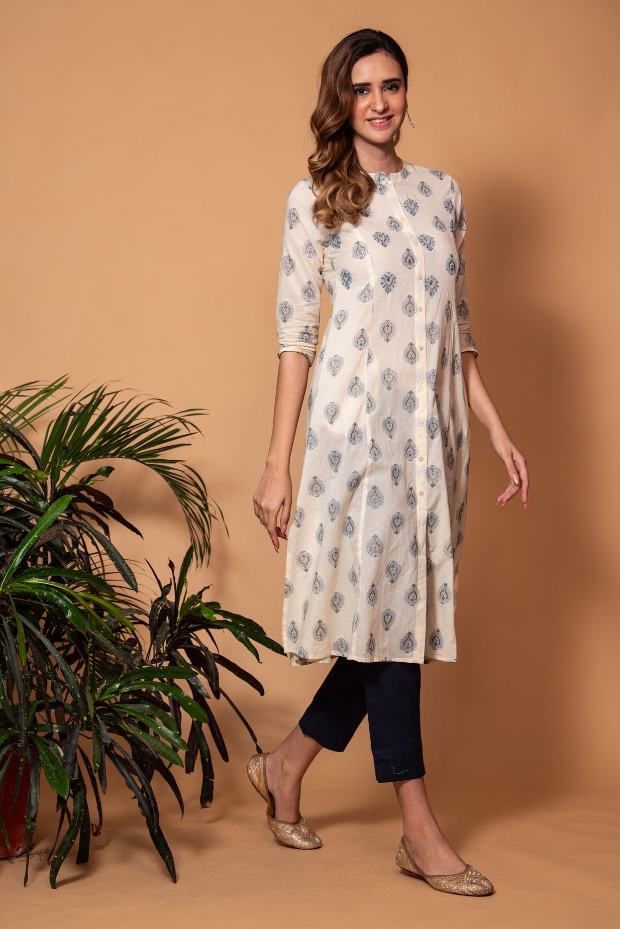 Off-white with Blue Floral Printed Cotton Kurta