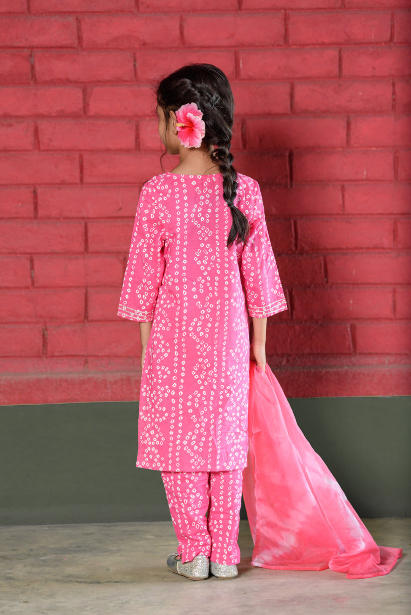 Light Pink Bandhani Printed Embellished Cotton Girl's Suit Set