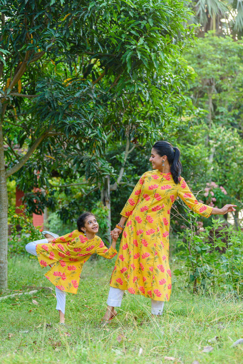Lemon Yellow Floral Printed Cotton Kurta