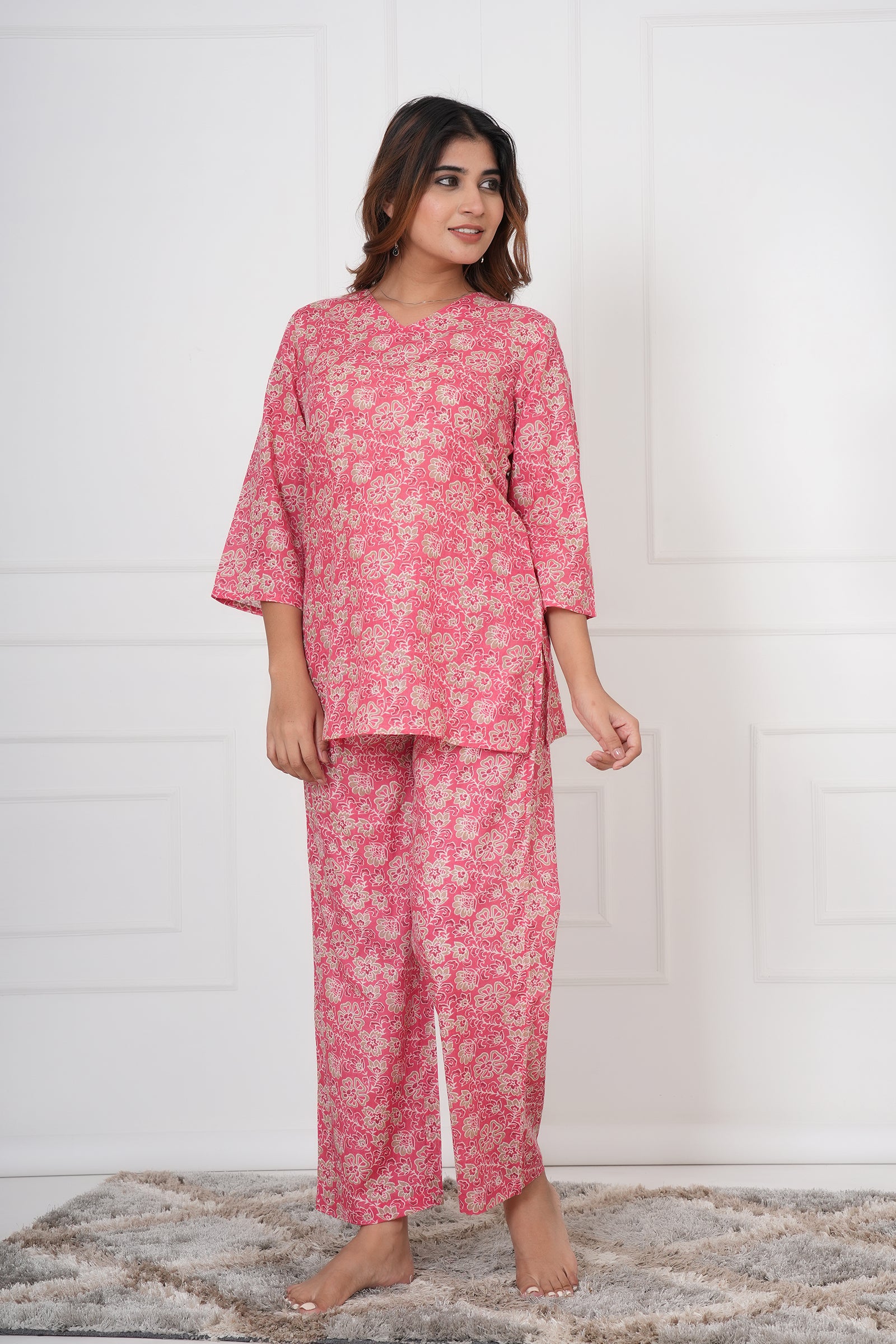 Floral Hand Printed Ladies Cotton Night Dress