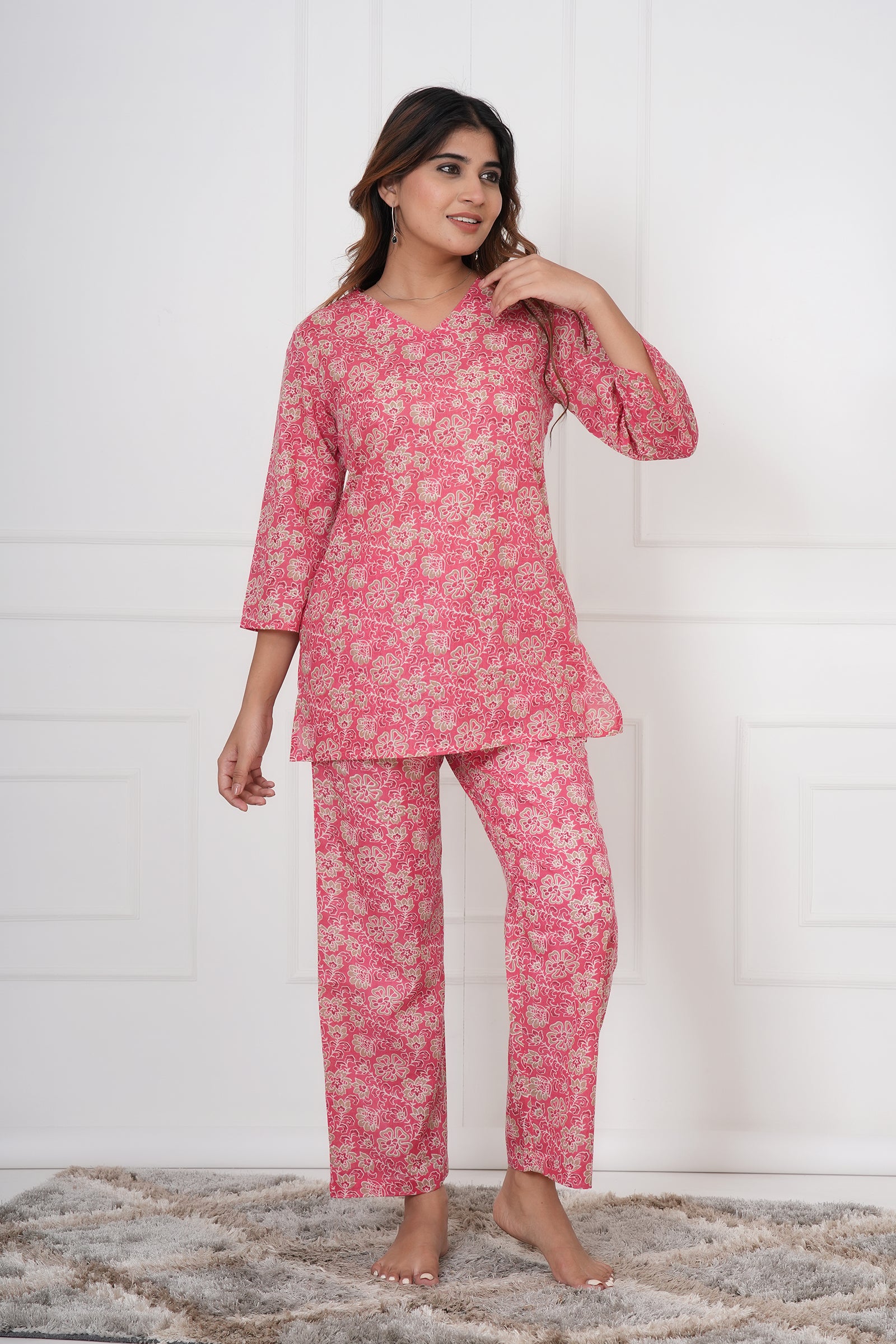 Floral Hand Printed Ladies Cotton Night Dress