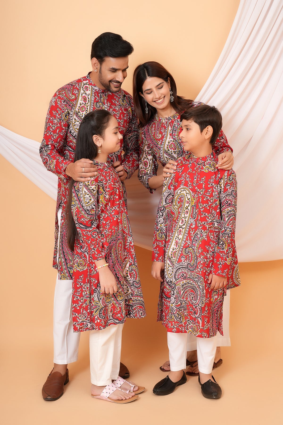 Traditional Paisley Printed Floral Kurta For Father Red