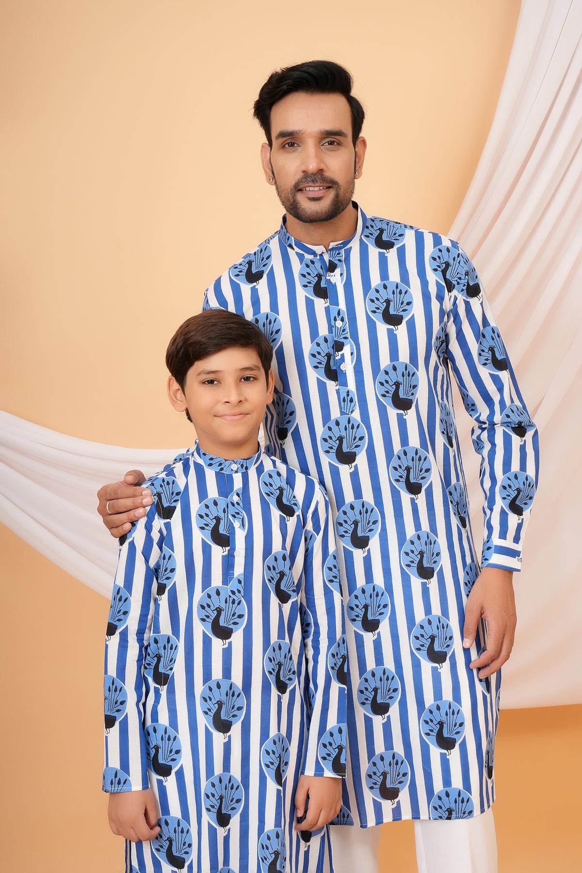 Traditional Peacock Motifs With Vertical Stripes Cotton Kurta For Baap Beta Duo- Blue