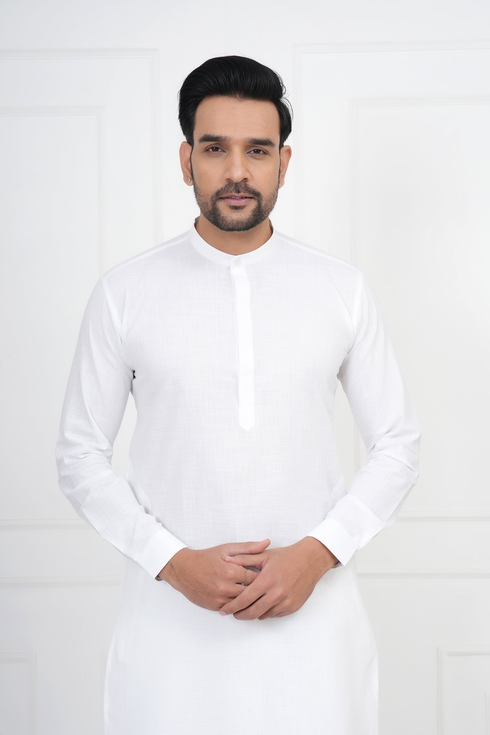 White Solid Color Cotton Kurta For Men