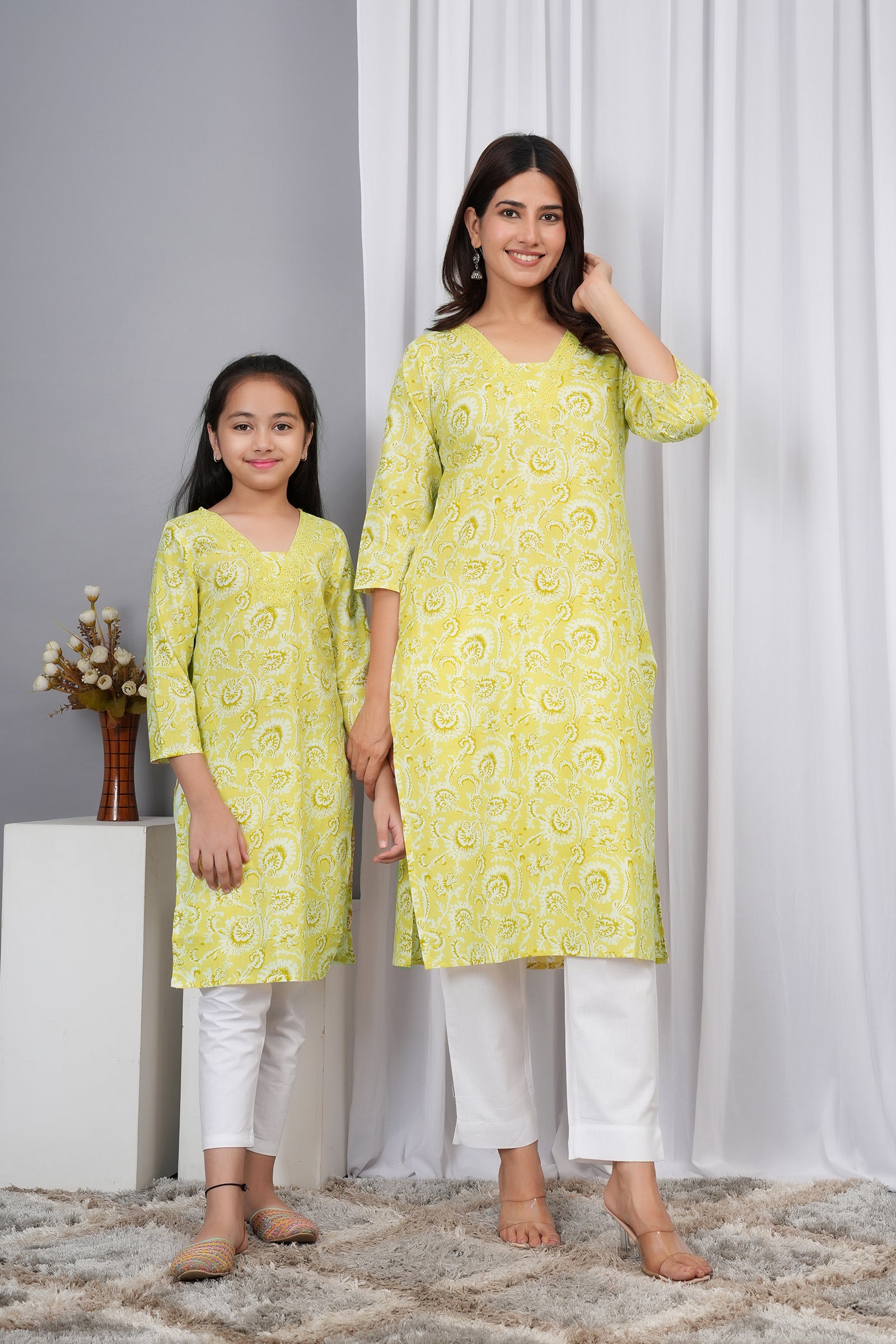 Traditional Floral Printed Embroidered V Neck Ethnic Kurti Maa Beti Duo - Light Yellow