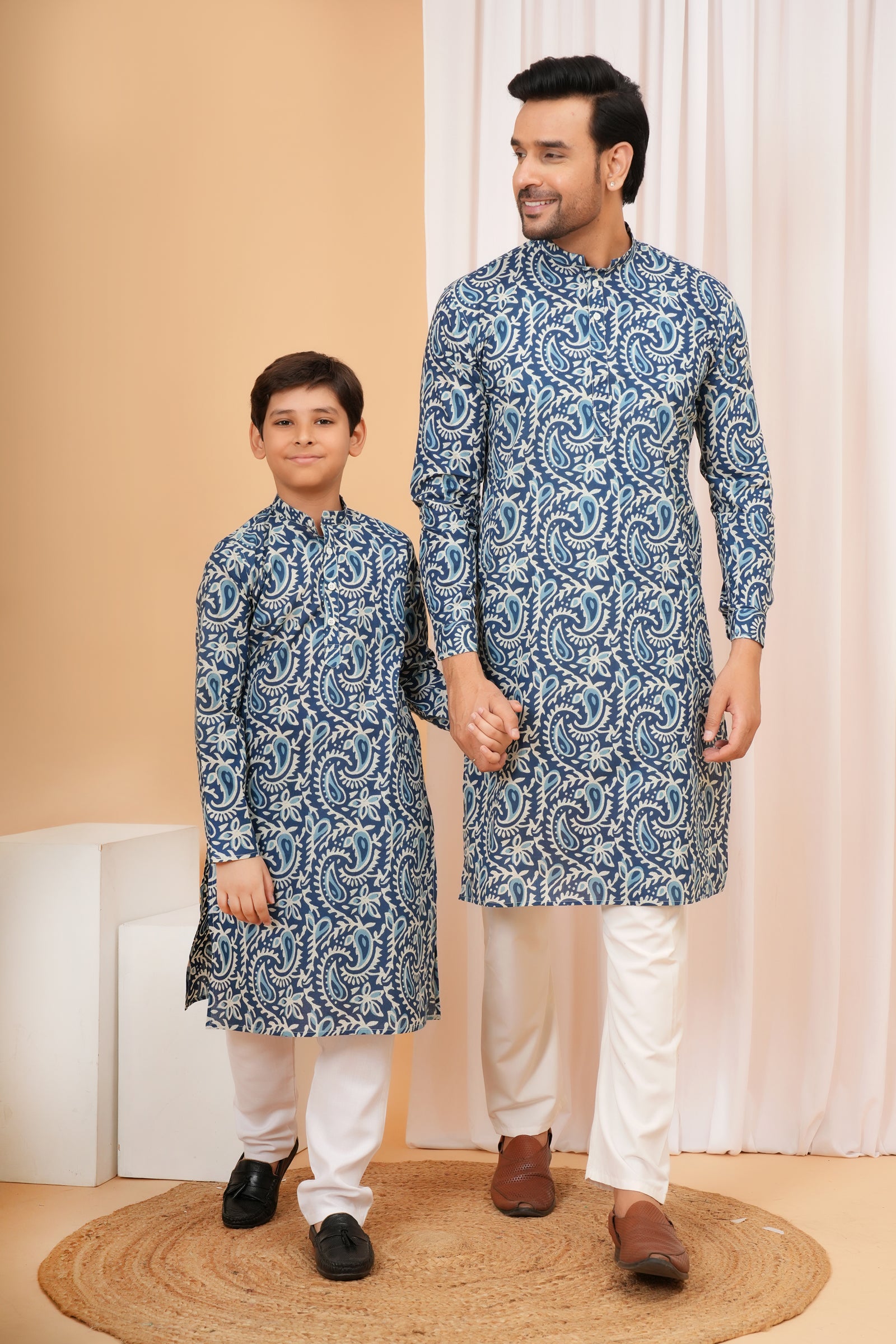 Traditional Paisley Print Ethnic Cotton Kurta for Baap Beta Duo - Royal Blue