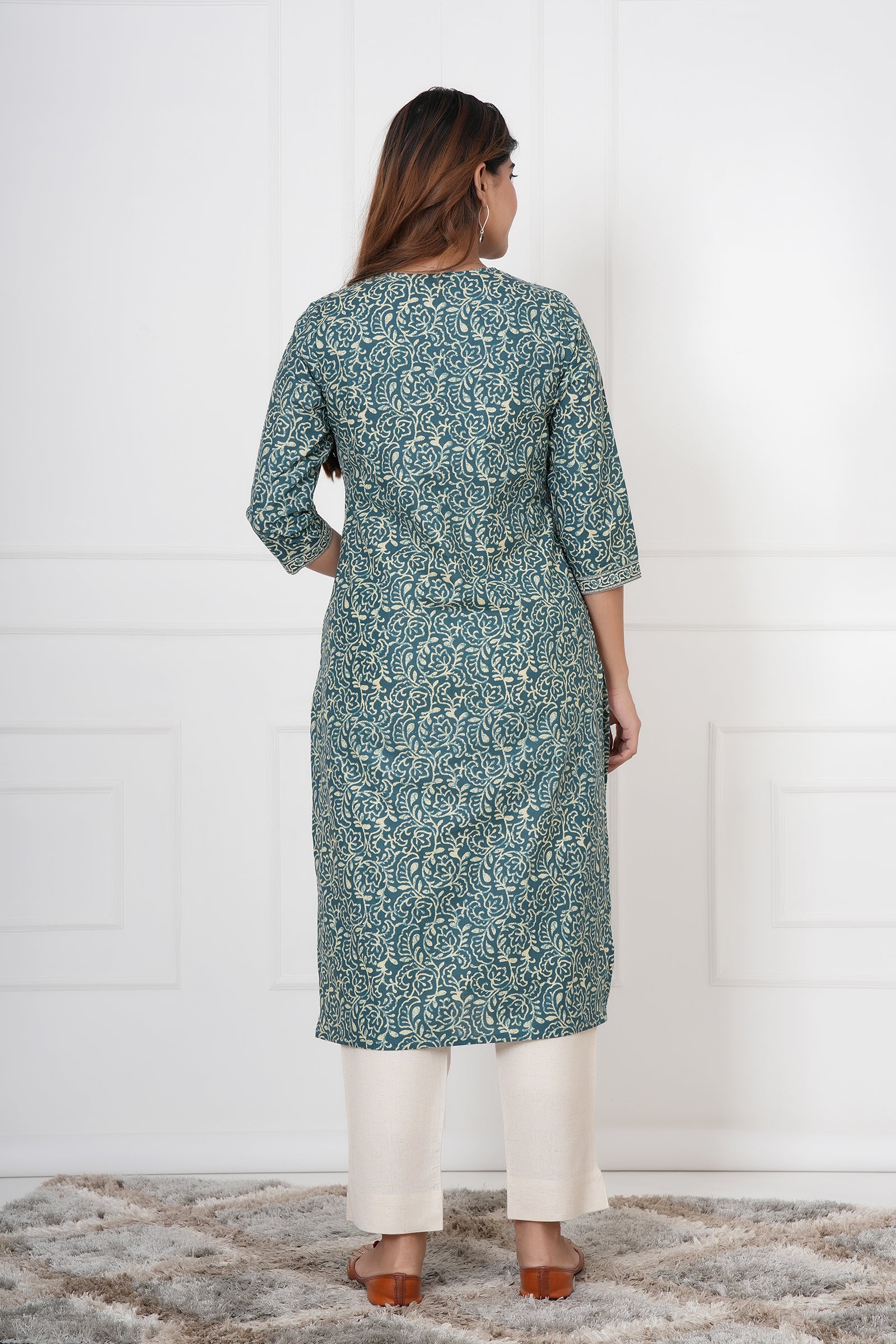 Traditional Bagru Hand Block Printed Kurti (Seaweed, Geometry)