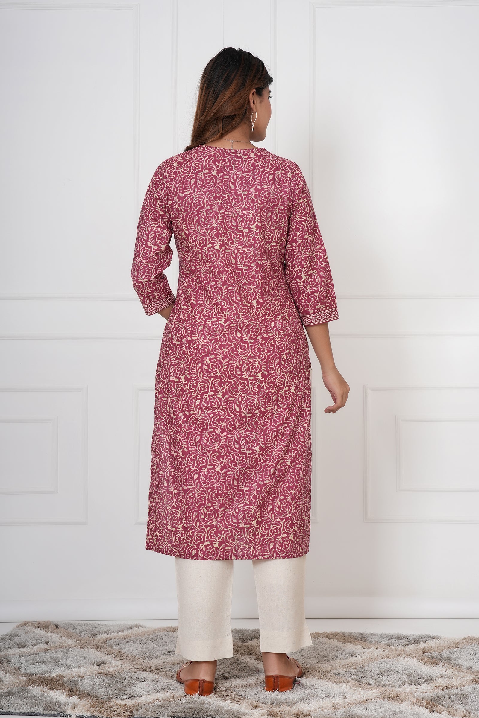 Traditional Bagru Hand Block Printed Kurti (Pink, Geometry)