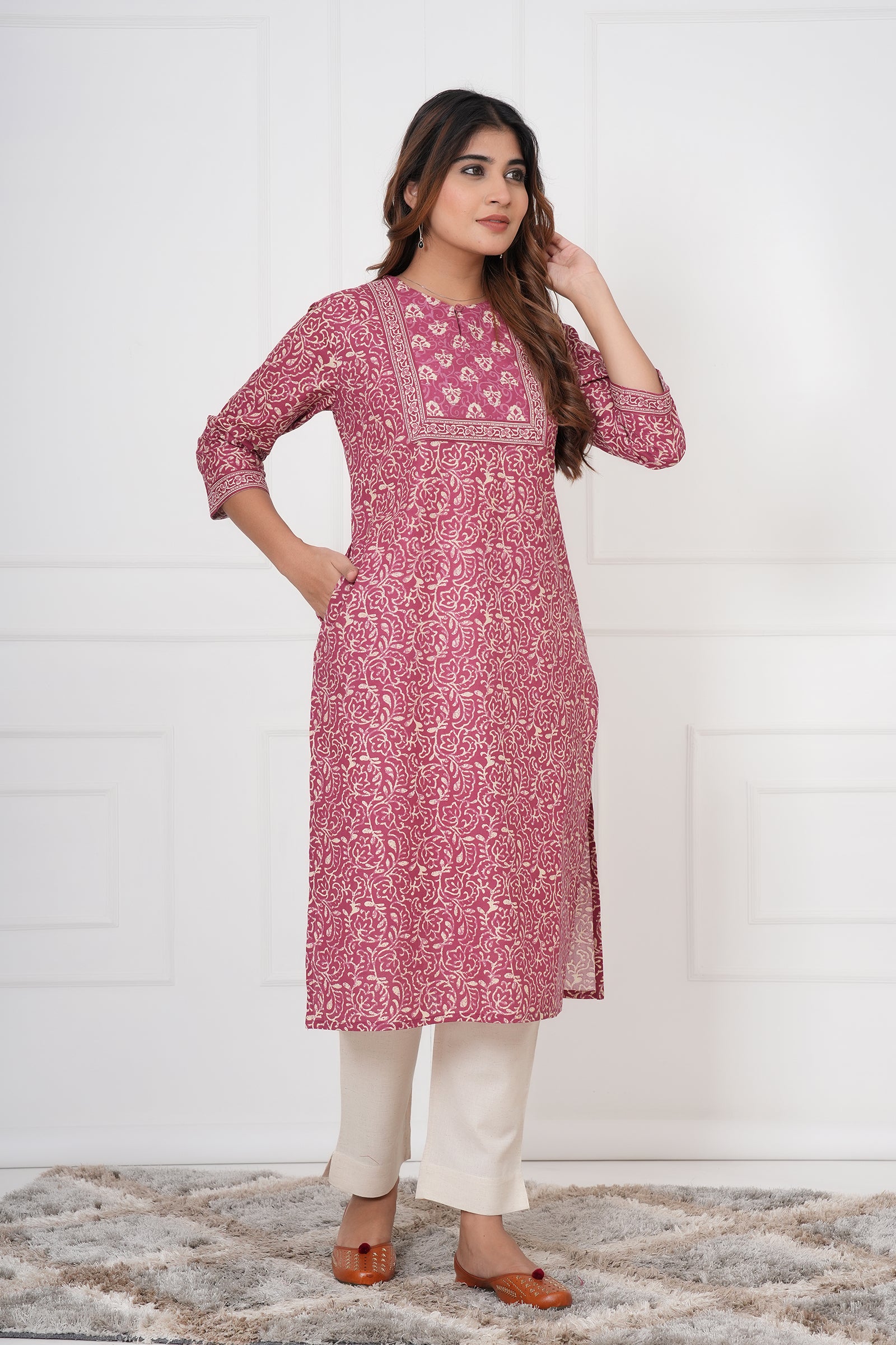 Traditional Bagru Hand Block Printed Kurti (Pink, Geometry)