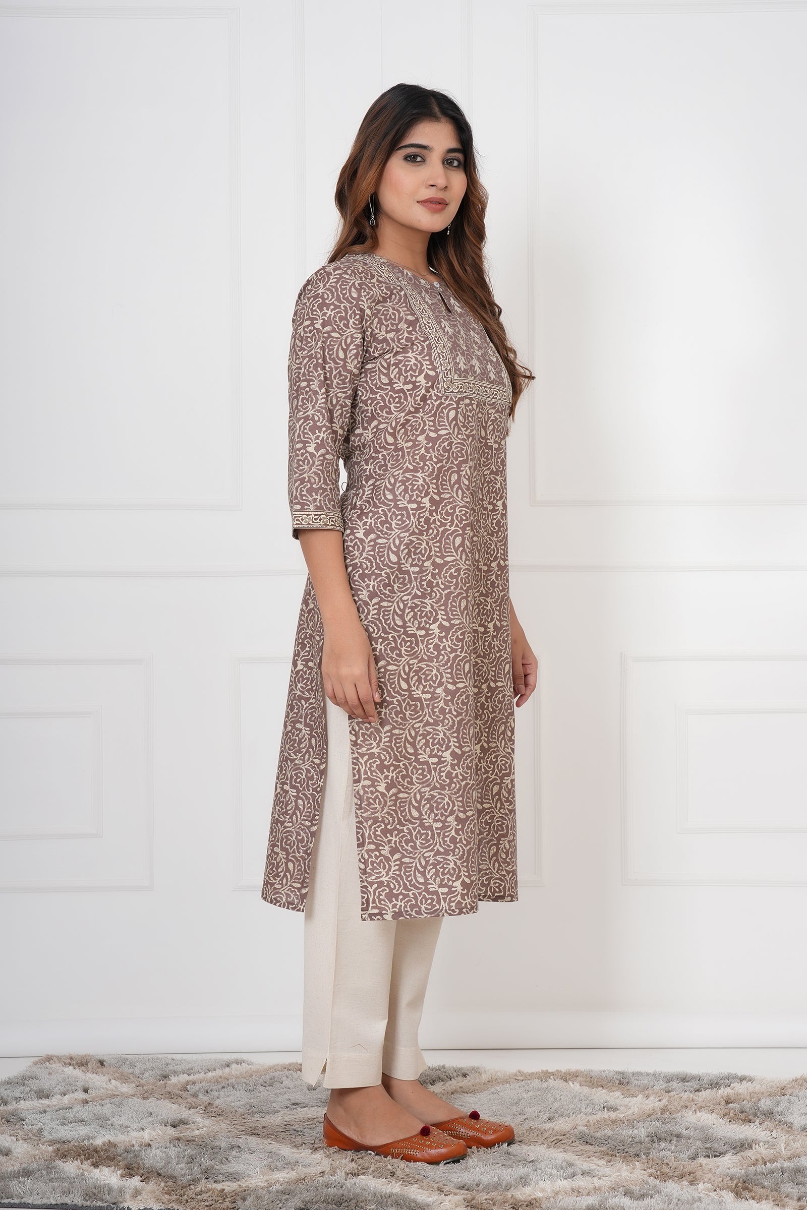 Traditional Bagru Hand Block Printed Kurti (Brown, Geometry)