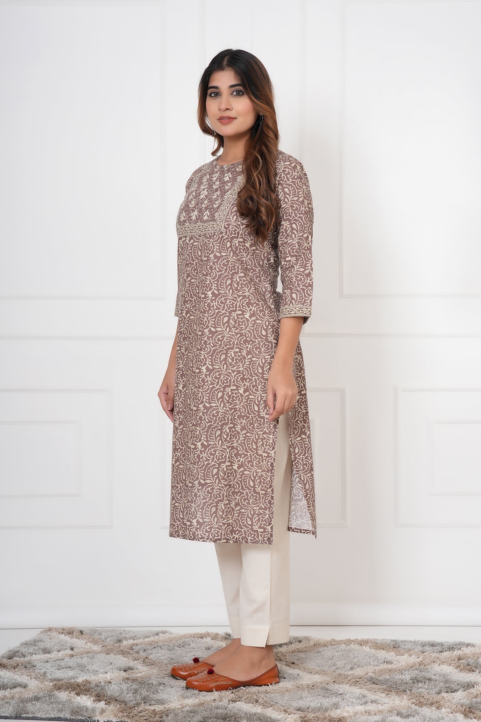 Traditional Bagru Hand Block Printed Kurti (Brown, Geometry)