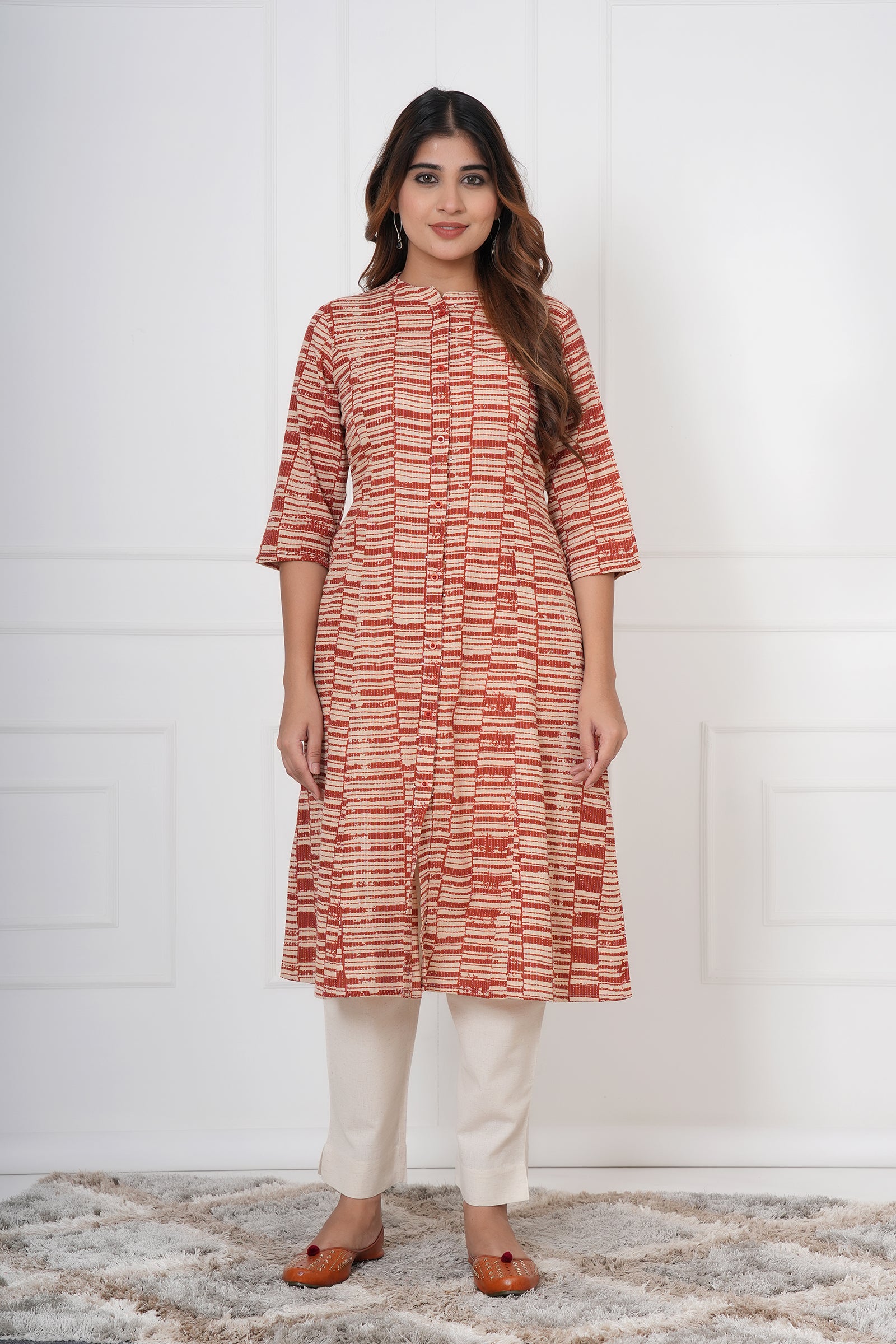 Cotton Ladies Kurta With Stripped Pattern