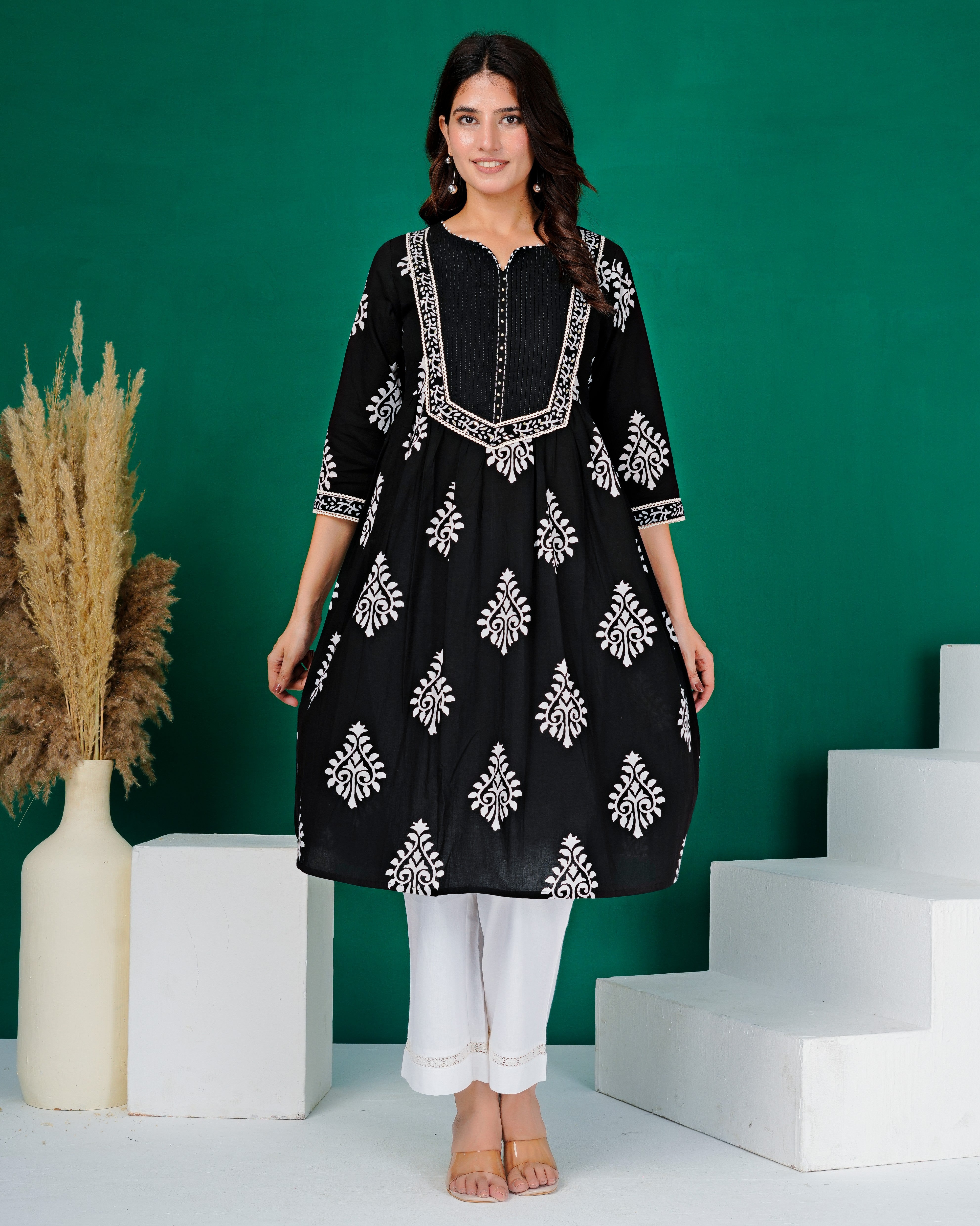 Black Printed Ethnic Kurta With White Embroidered Motifs
