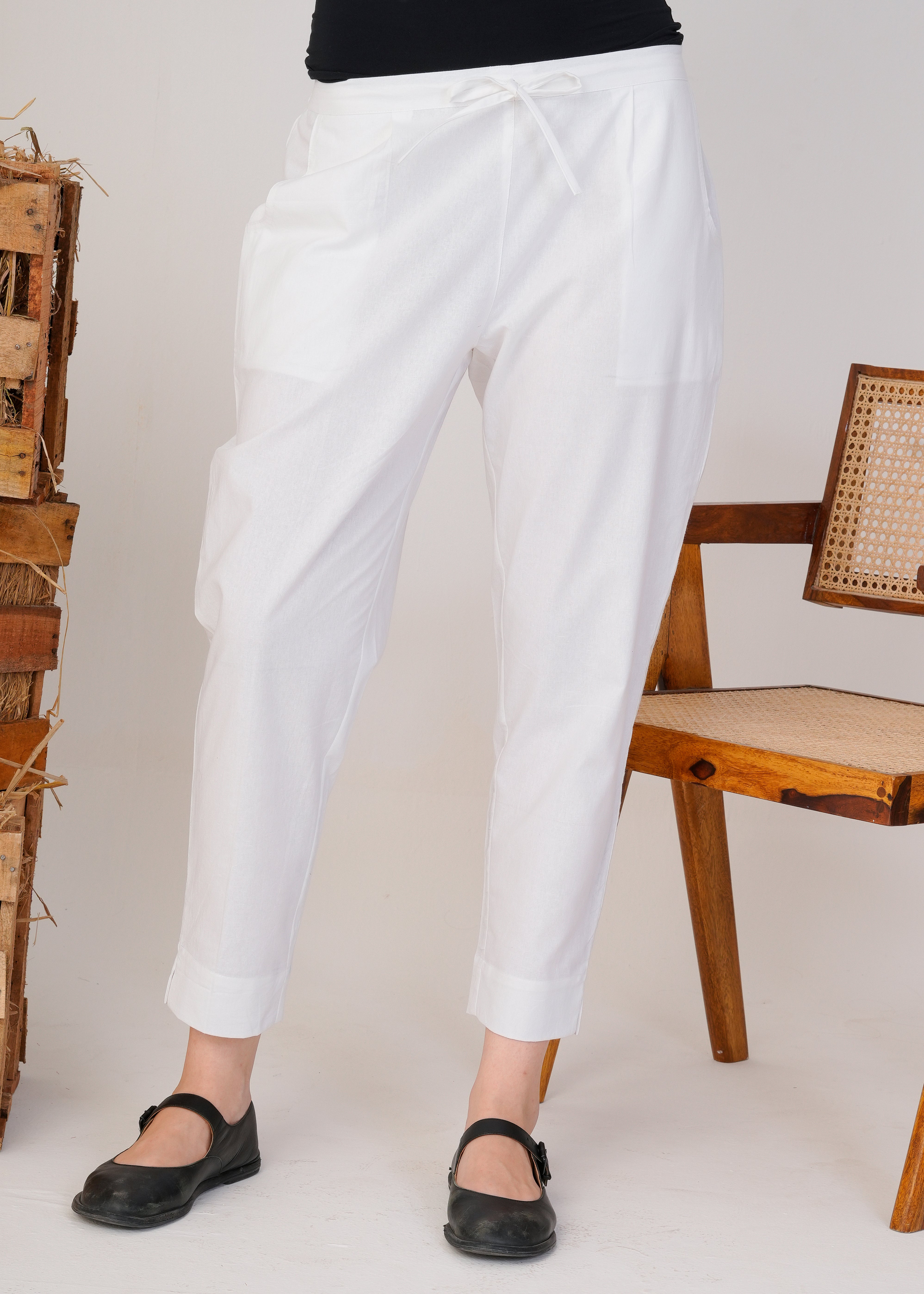 White Cotton Simple Kurta Pant