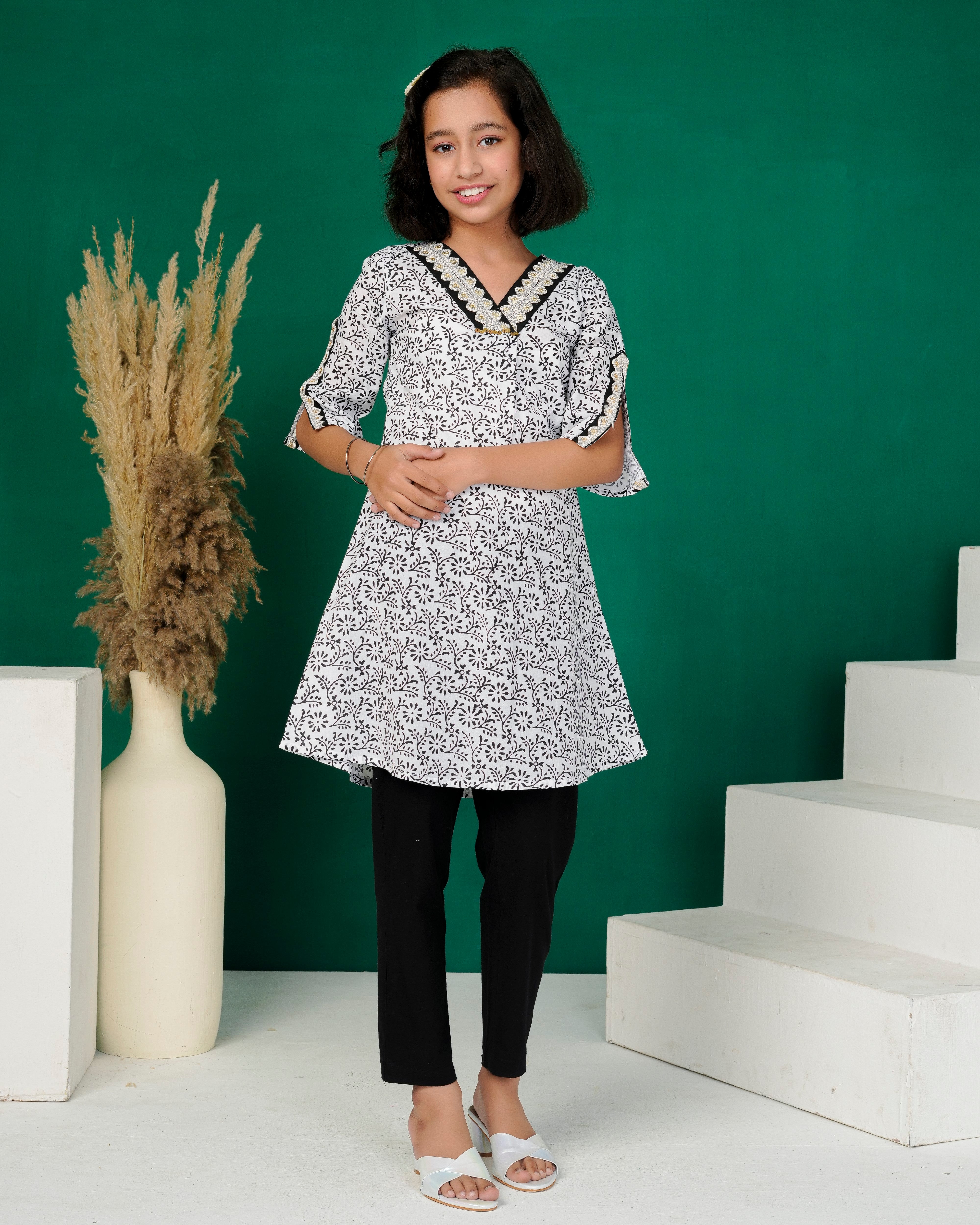 White Black Speckle Straight Cut Cotton Kurti