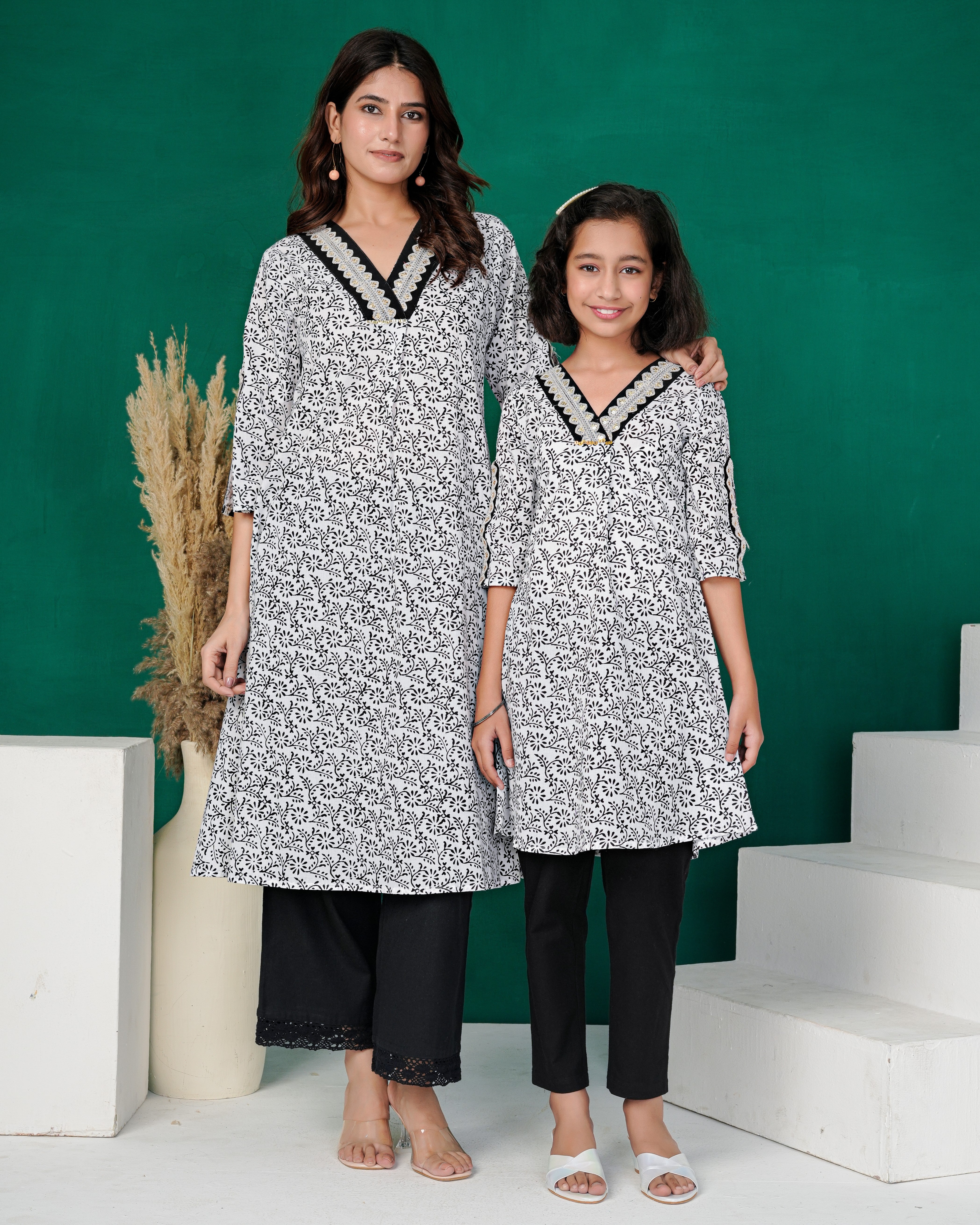White Black Speckle Straight Cut Cotton Kurta