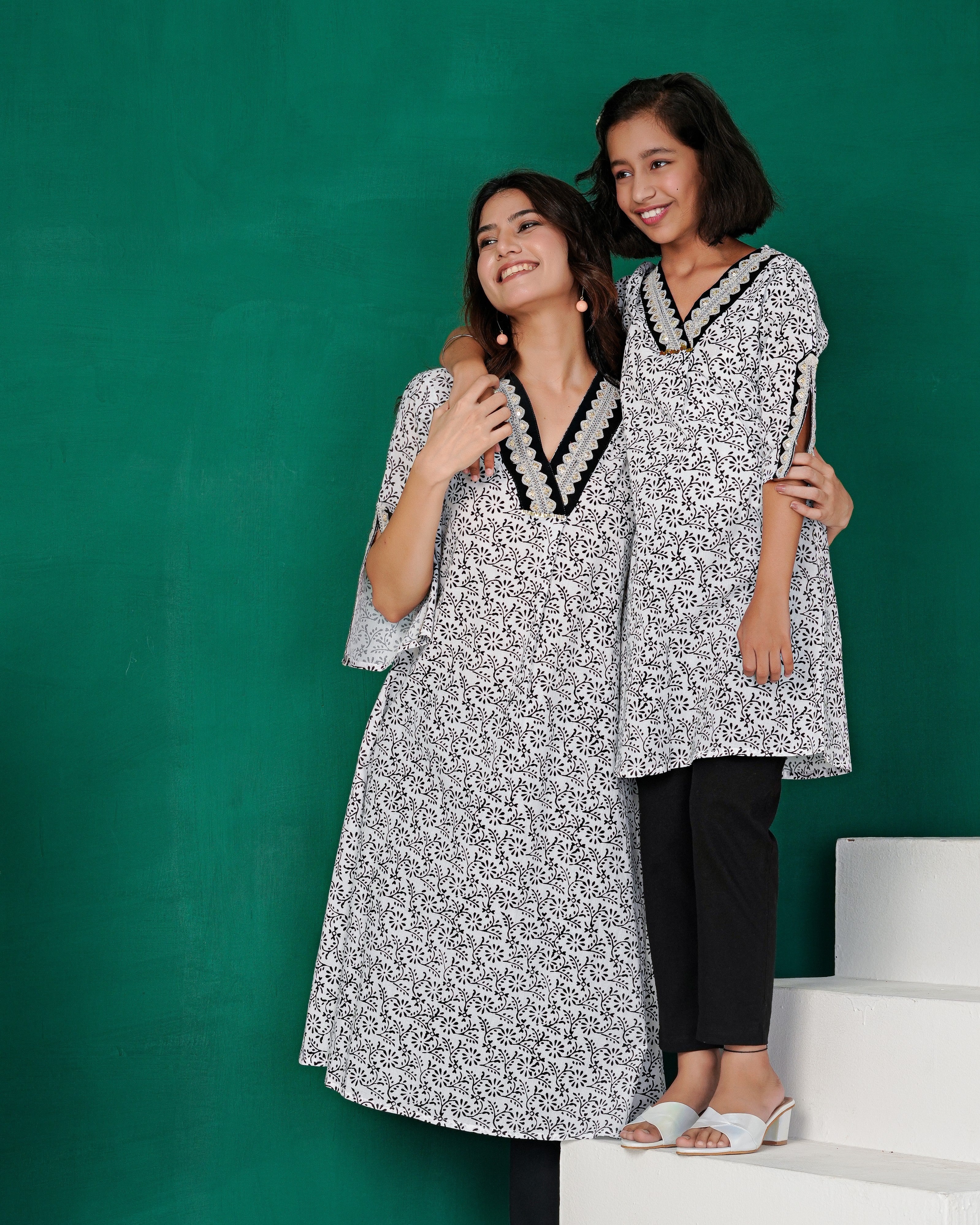 White Black Speckle Straight Cut Cotton Kurta