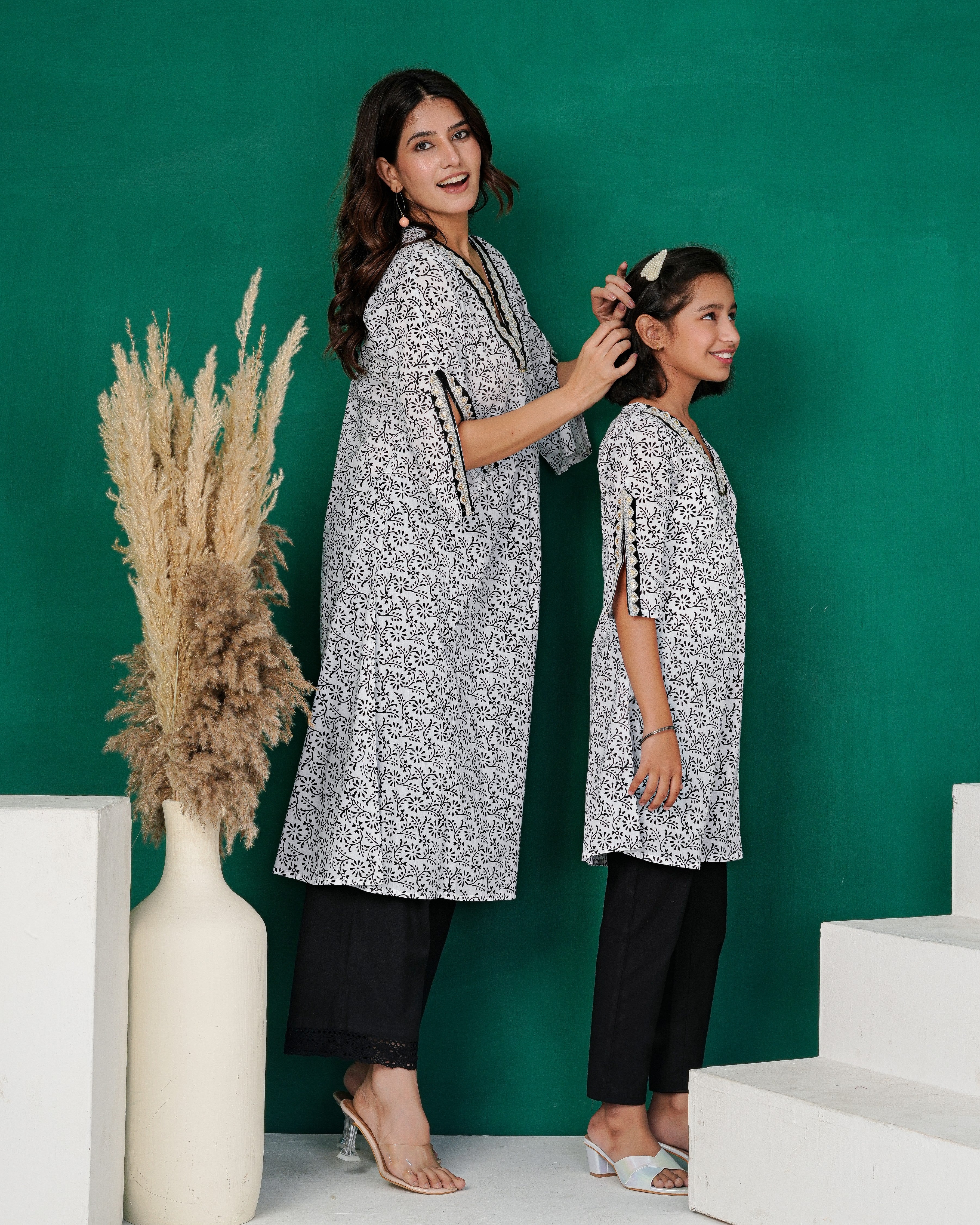 White Black Speckle Straight Cut Cotton Kurta