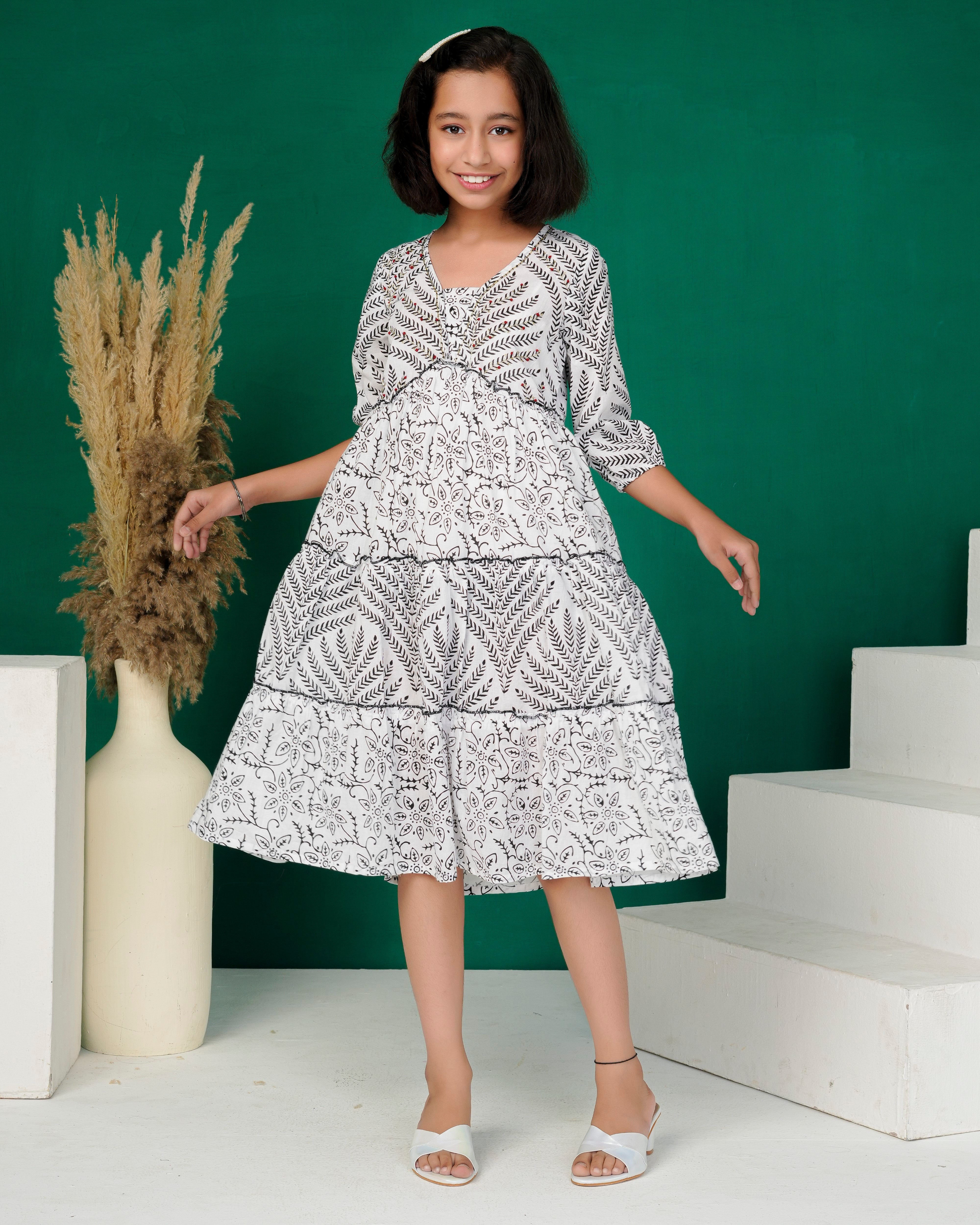 White Botanical Layered Cotton Kurti